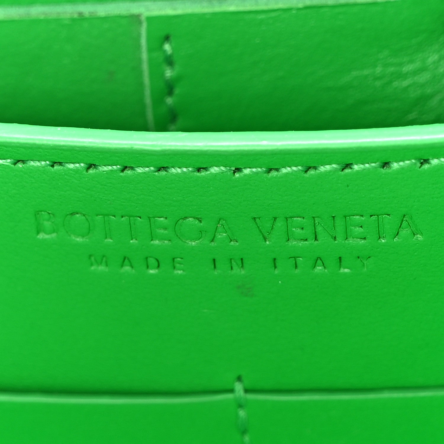 Bottega Veneta Calfskin Maxi Intrecciato Cassette Pouch On Strap Parakeet 6 of 9