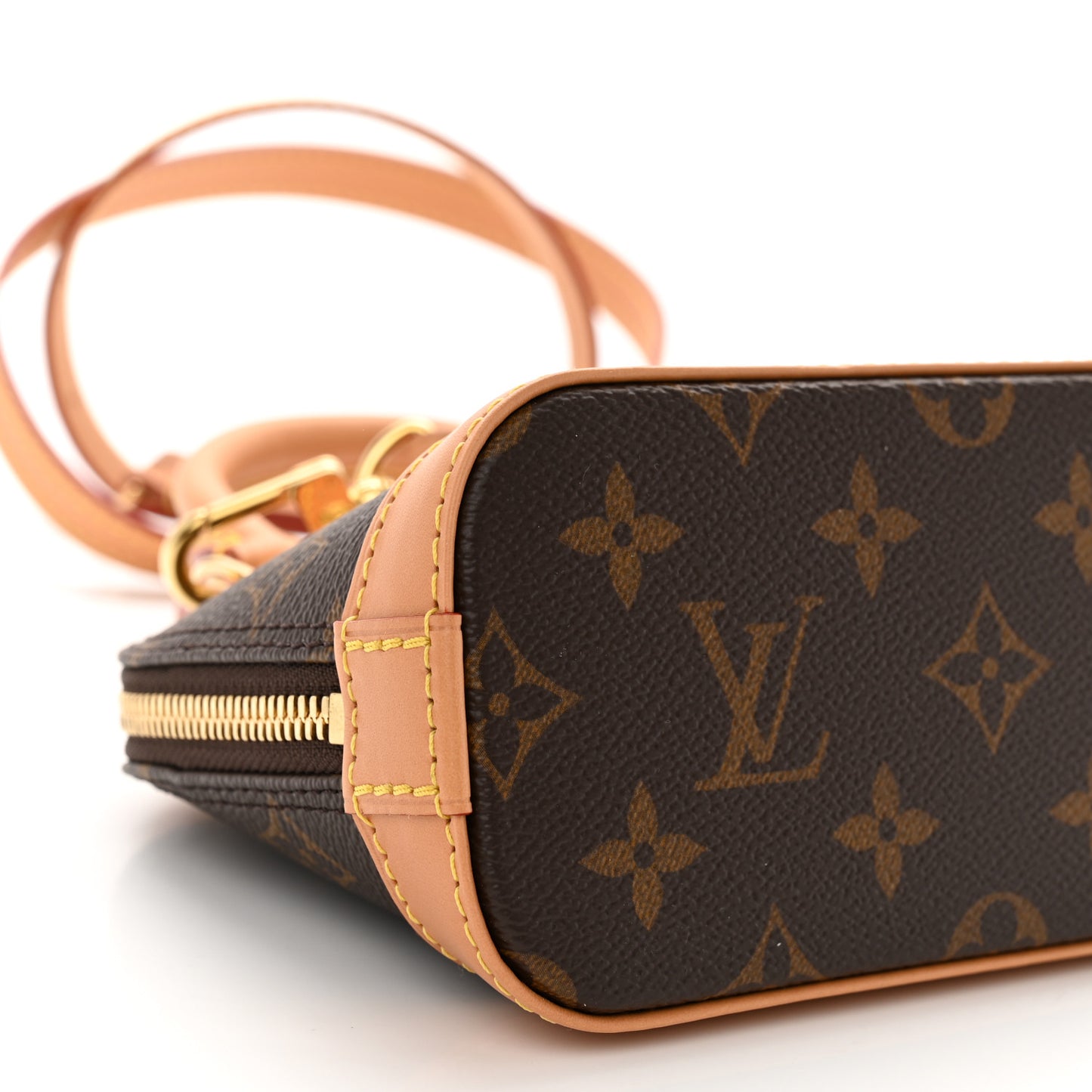 Monogram Nano Alma