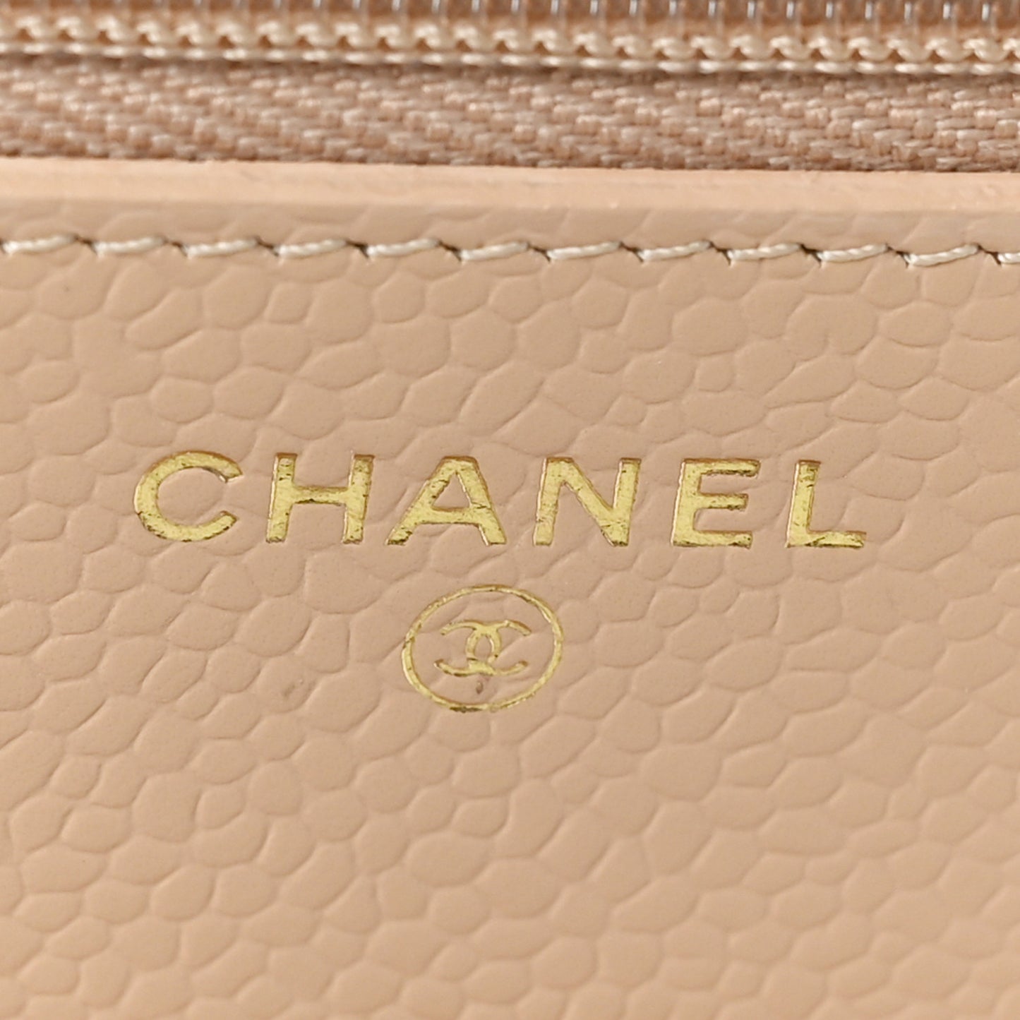 Caviar Quilted Wallet On Chain WOC Light Beige