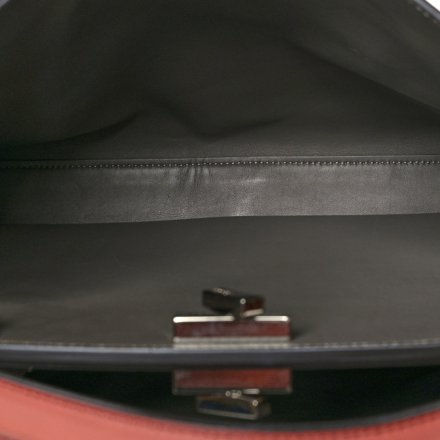 Fendi Vitello Tahiti Burro Large Peekaboo Iconic Essentially Satchel Macaron Foresta 4 of 11