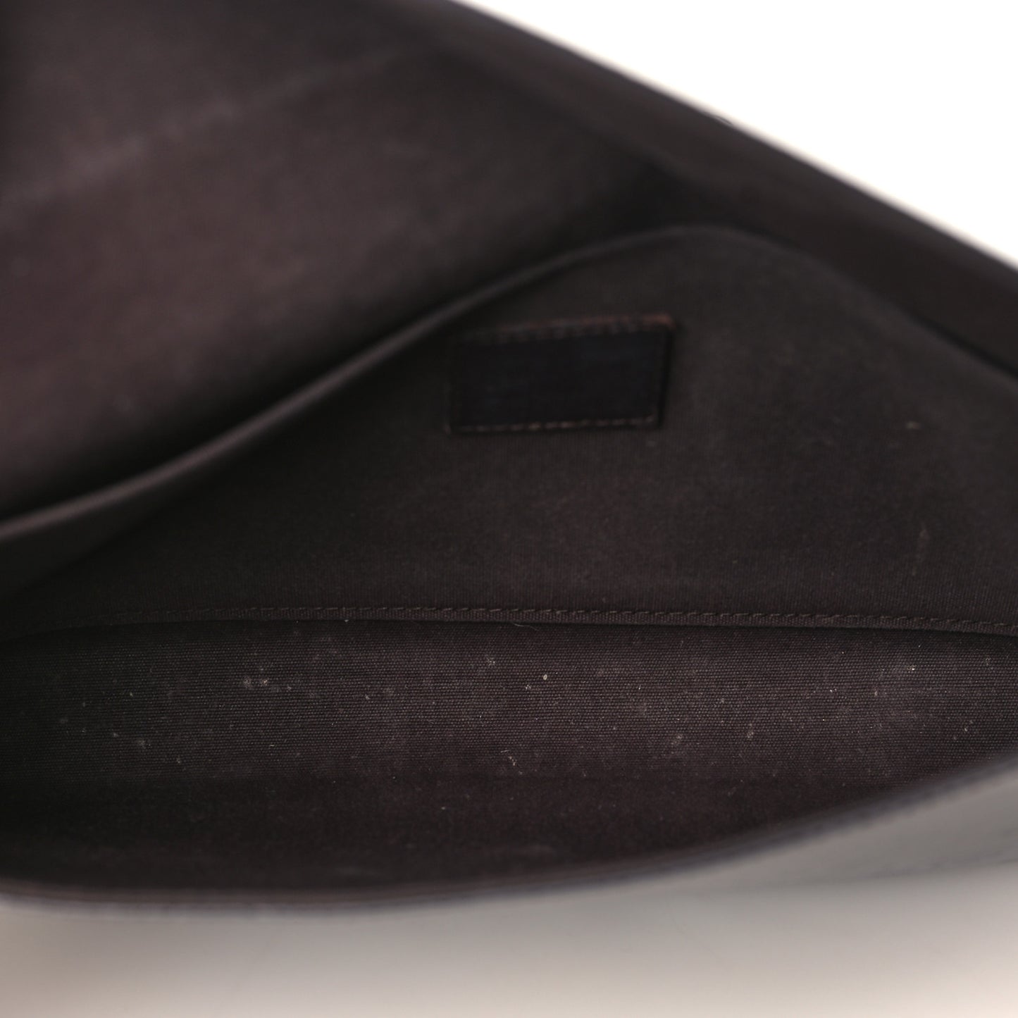 Vernis Pochette Felicie Chain Wallet Amarante