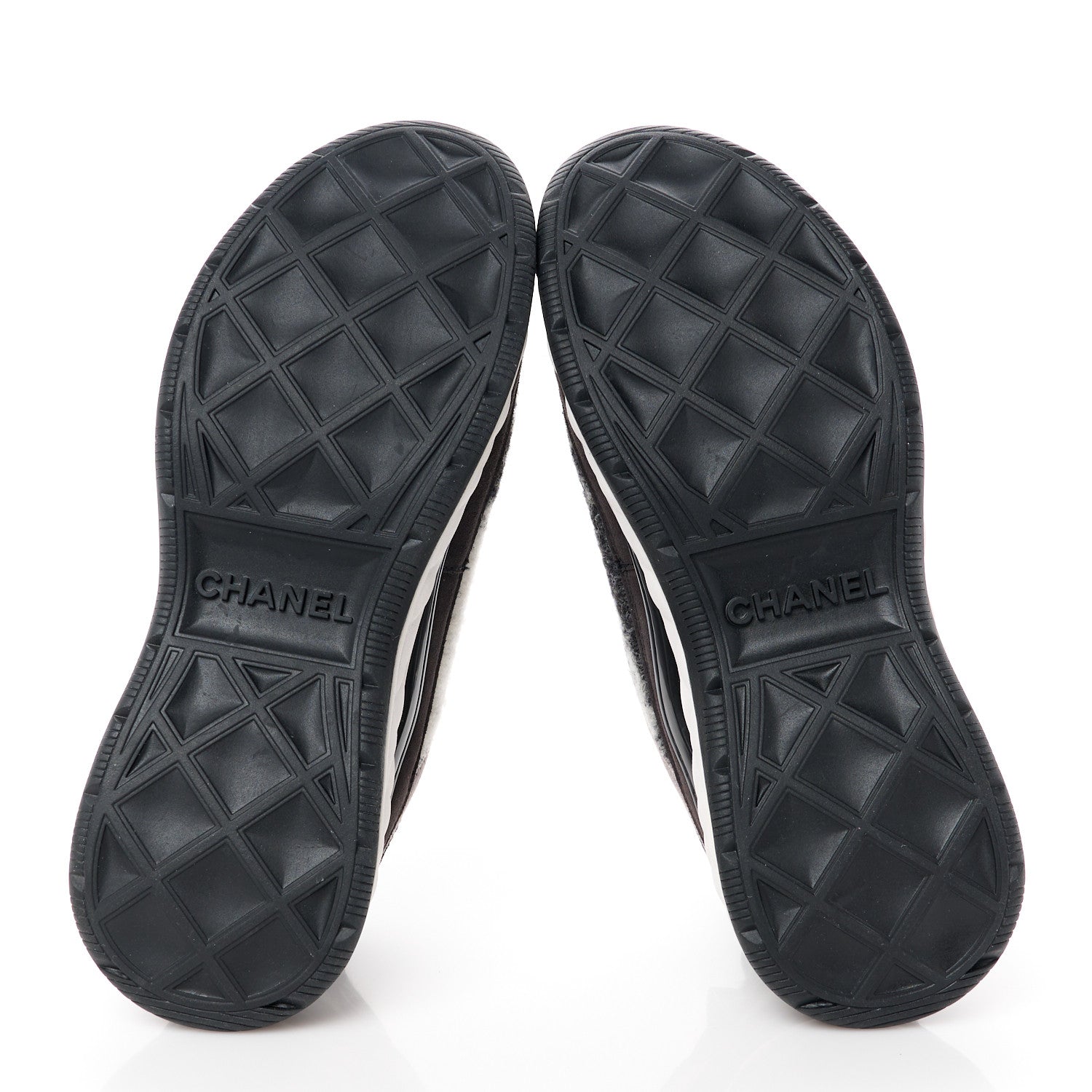 Chanel Suede Calfskin Mixed Fibers CC Sneakers 38.5 Grey Dark Grey Light Grey 5 of 10