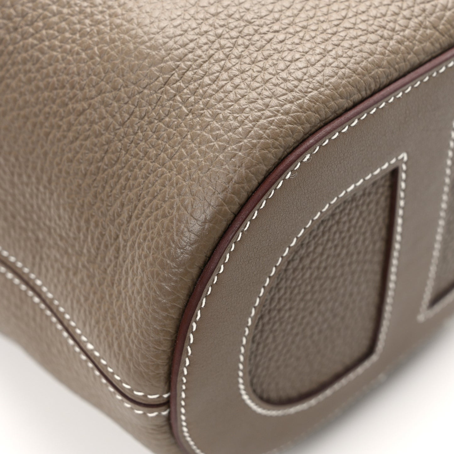 Taurillon Clemence Swift In-The-Loop 18 Bag Etoupe