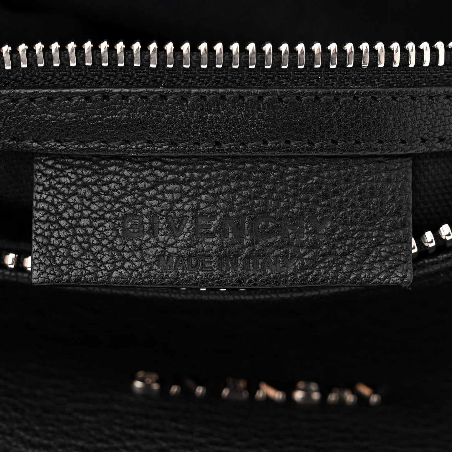 Sugar Goatskin Small Pandora Black