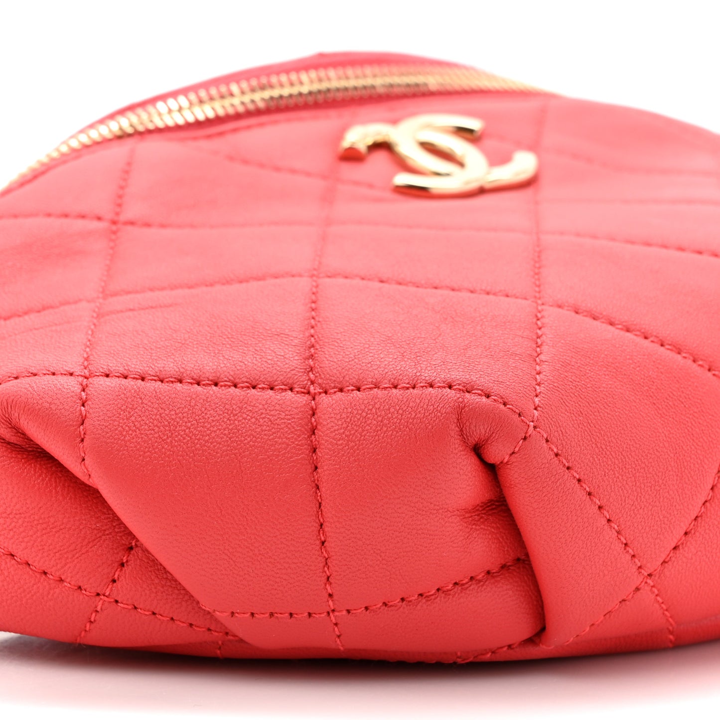 Lambskin Quilted Resin Bi-Color Waist Bag Fanny Pack Red