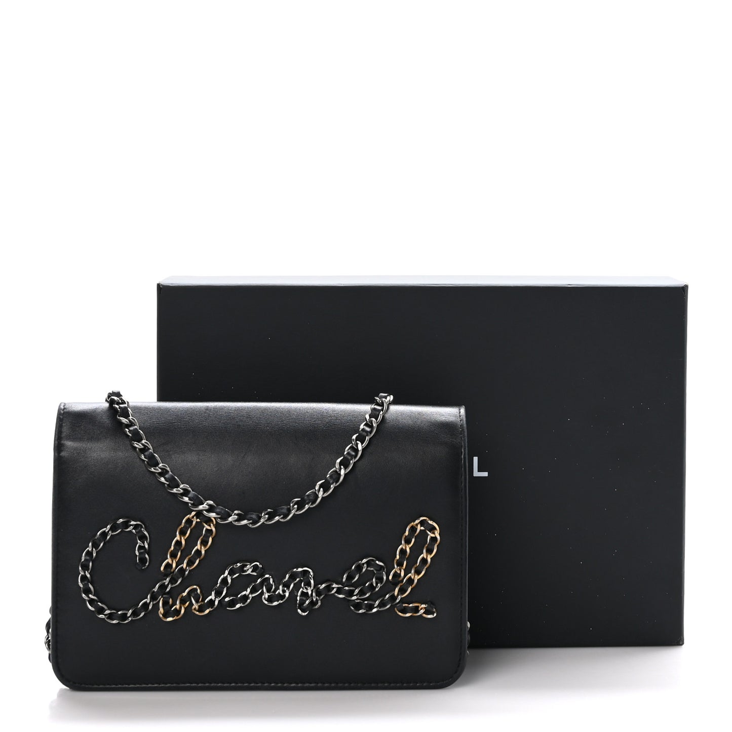 Calfskin Chain 20s Signe Wallet on Chain WOC Black