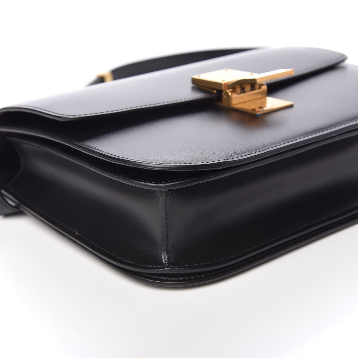 Box Calfskin Medium Classic Box Flap Bag Black