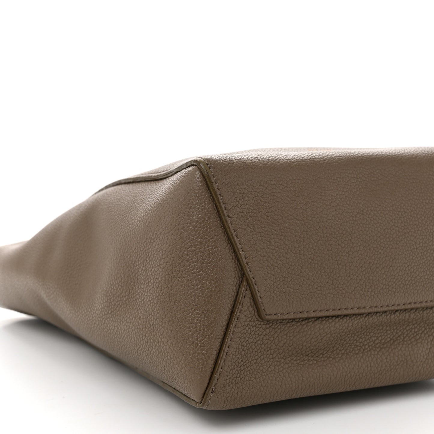 Soft Grained Calfskin Small Sangle Bucket Bag