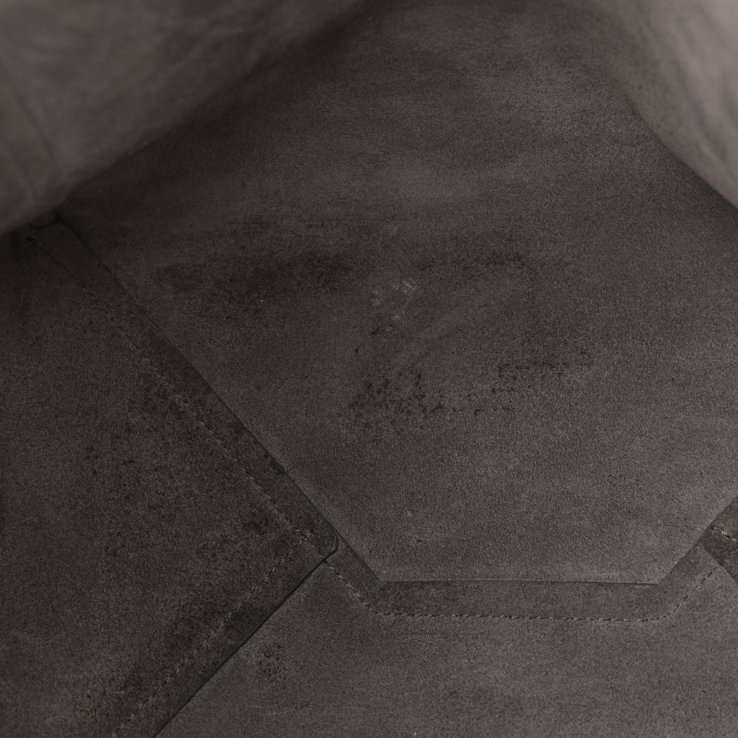 Soft Grained Calfskin Small Belt Cabas Phantom Medium Grey