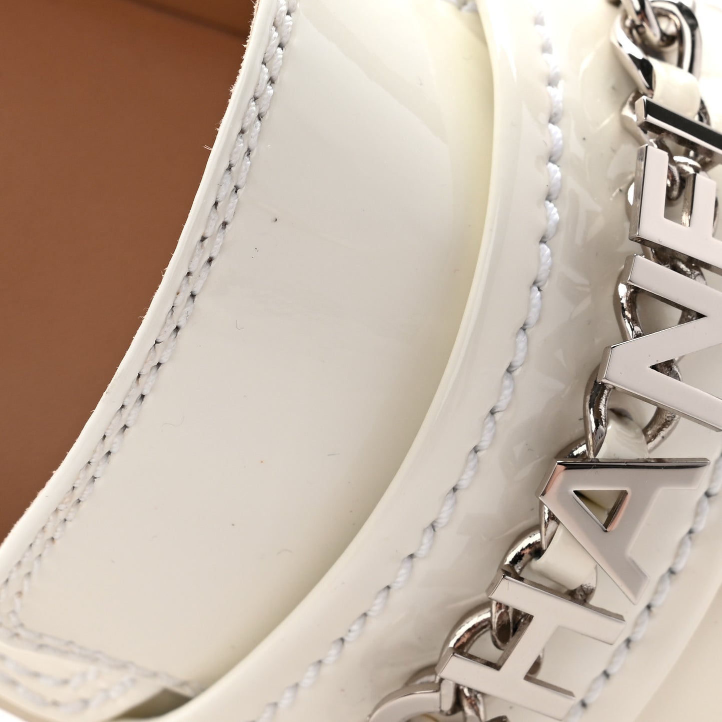 Shiny Calfskin Logo Loafers 39.5 White
