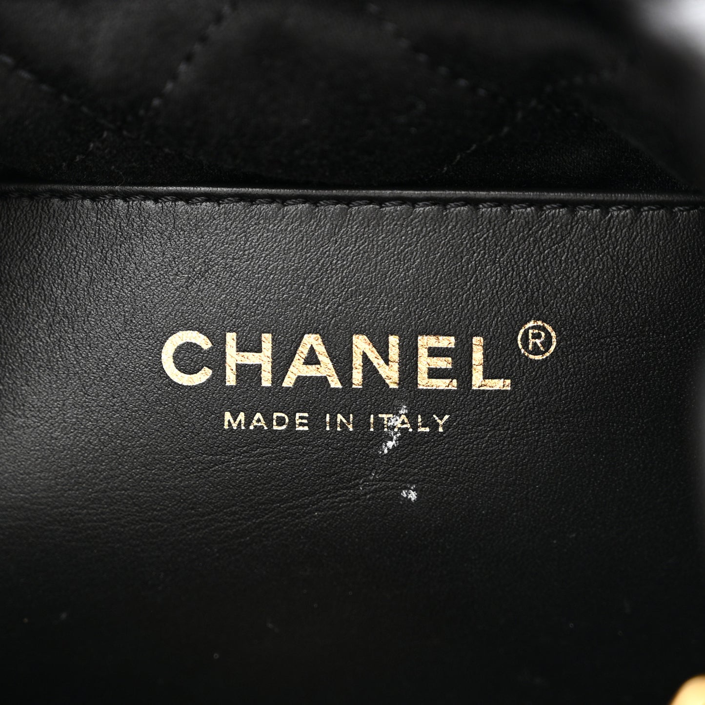 Shiny Crumpled Calfskin Quilted Pearl Mini Chanel 22 Black