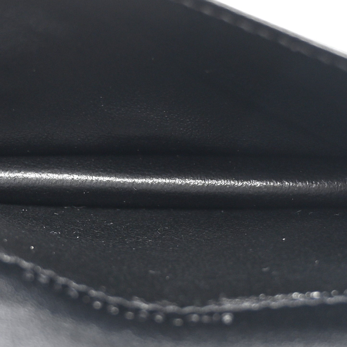 Shiny Lambskin Logo Carre Zipped Card Case Black