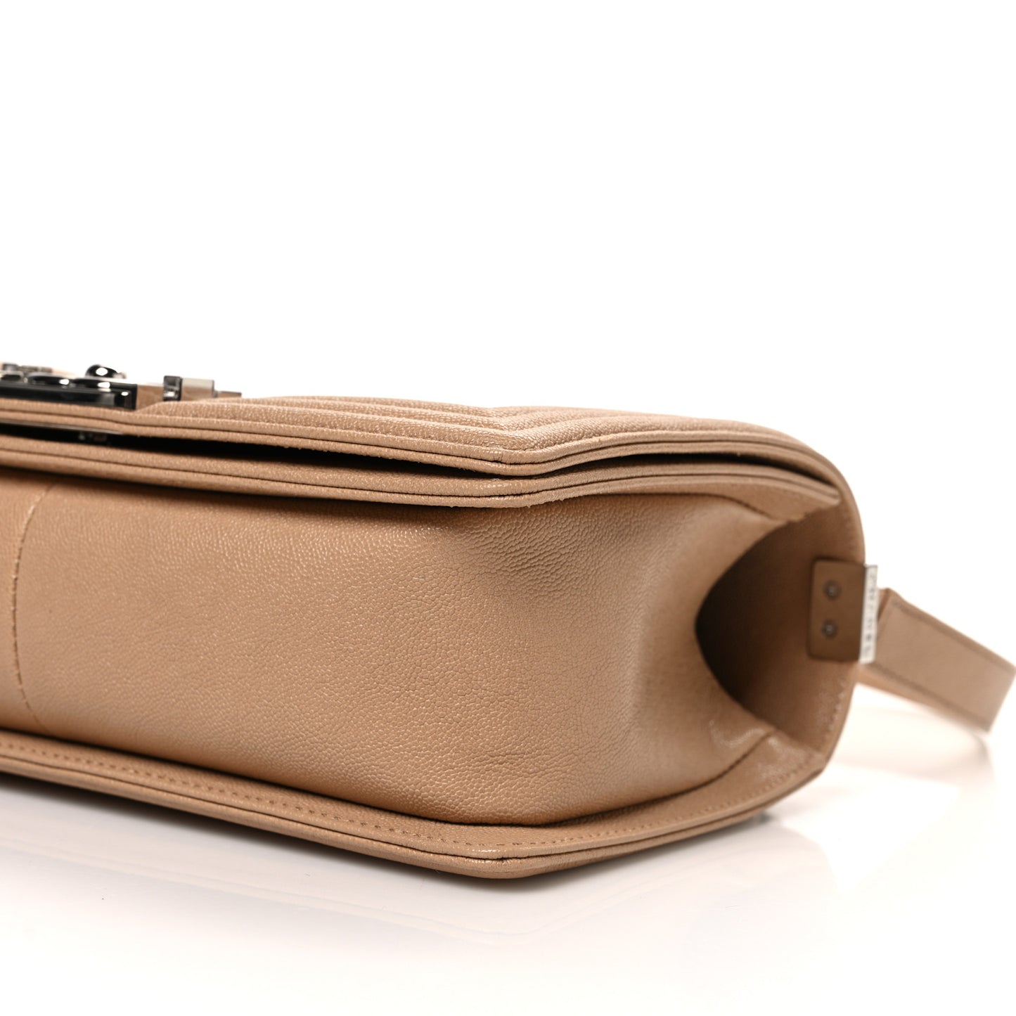 Caviar Quilted Medium Boy Flap Beige