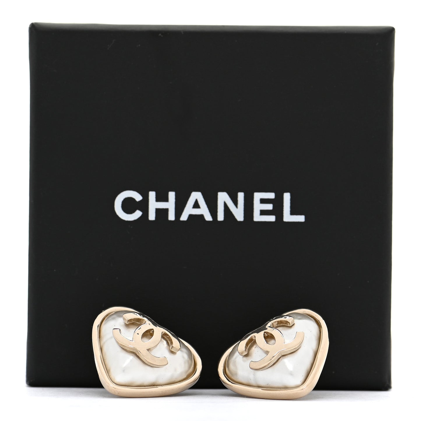 Pearl CC Heart Earrings Gold