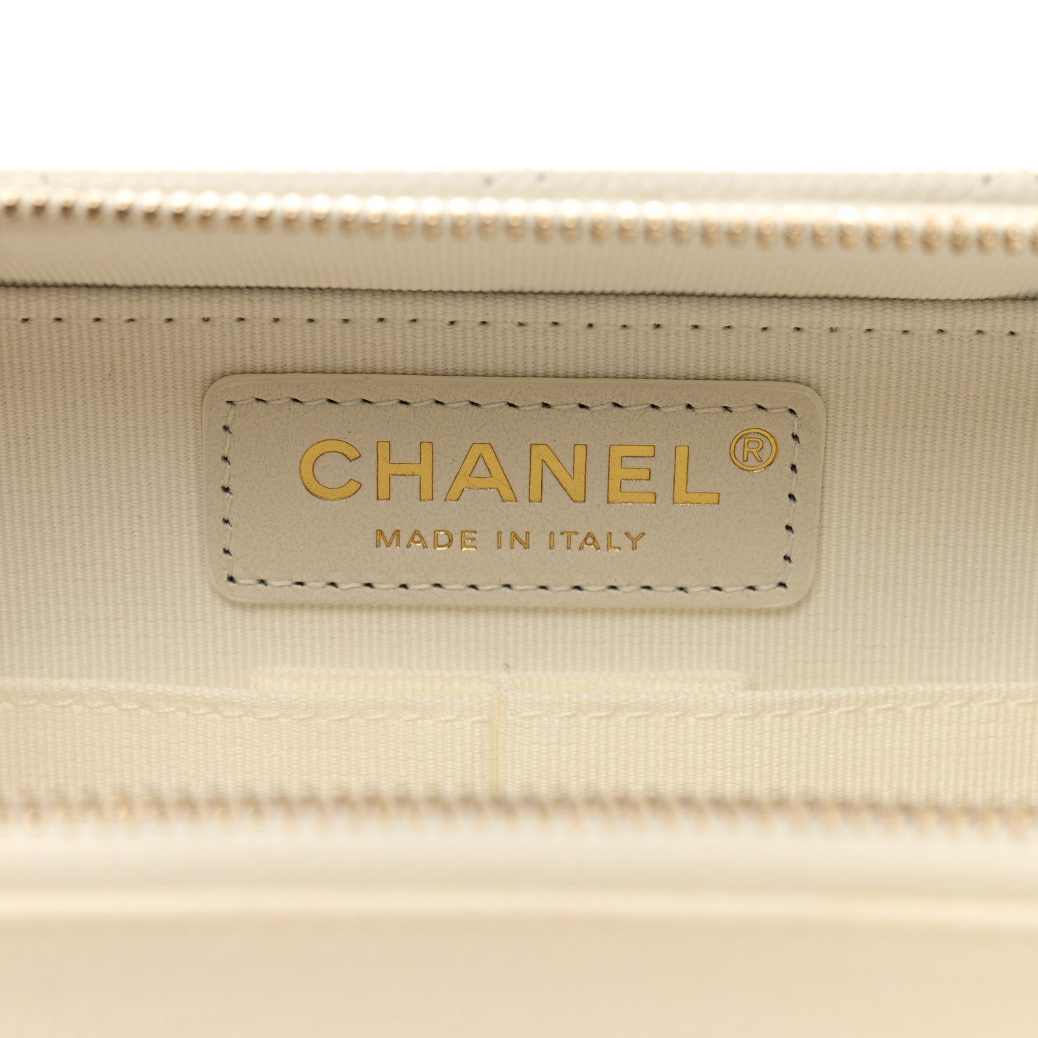 Chanel Caviar Quilted Top Handle Vanity Case White 6 of 10