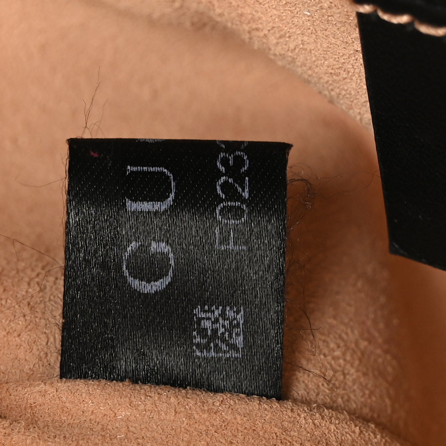 Calfskin Matelasse GG Marmont Belt Bag 85 34 Black