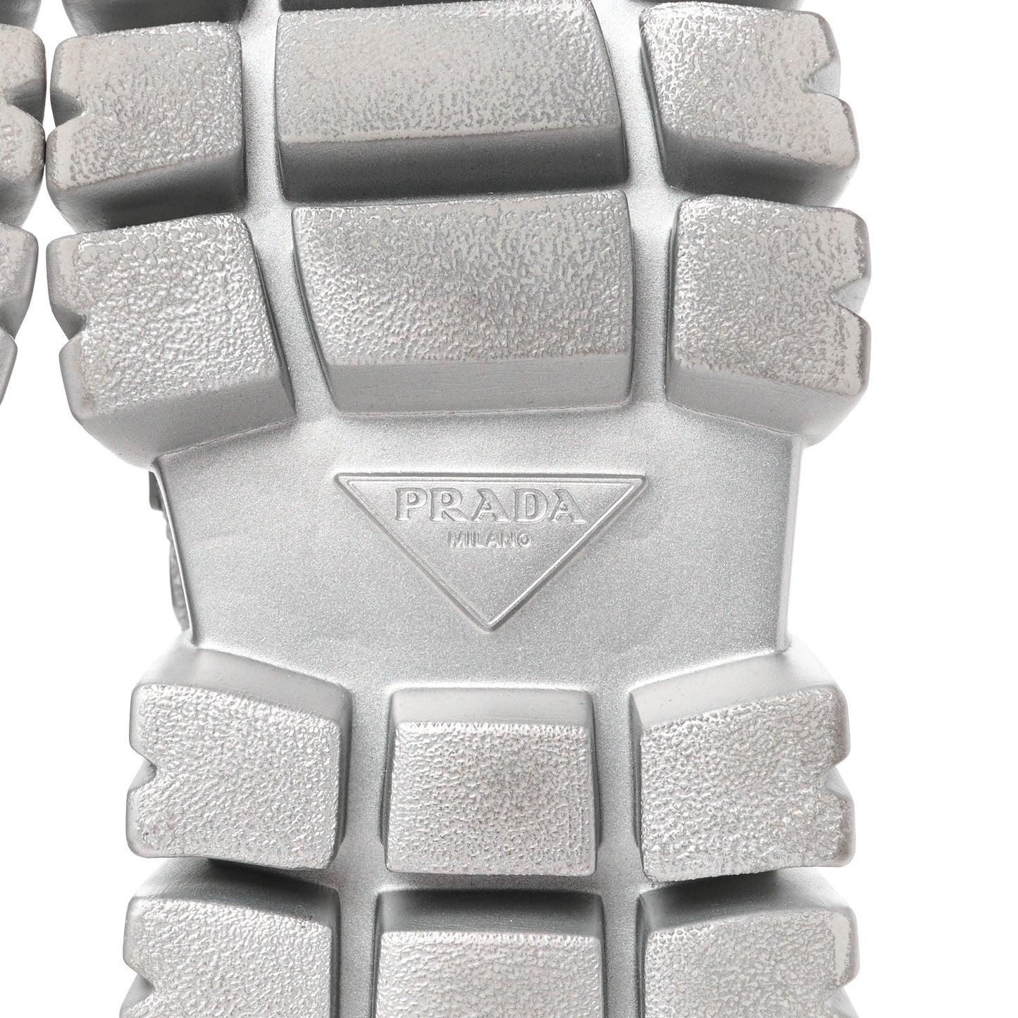 Rubber Technical Knit Fabric Triangle Logo Evolution 55mm Sneakers 39 Argento