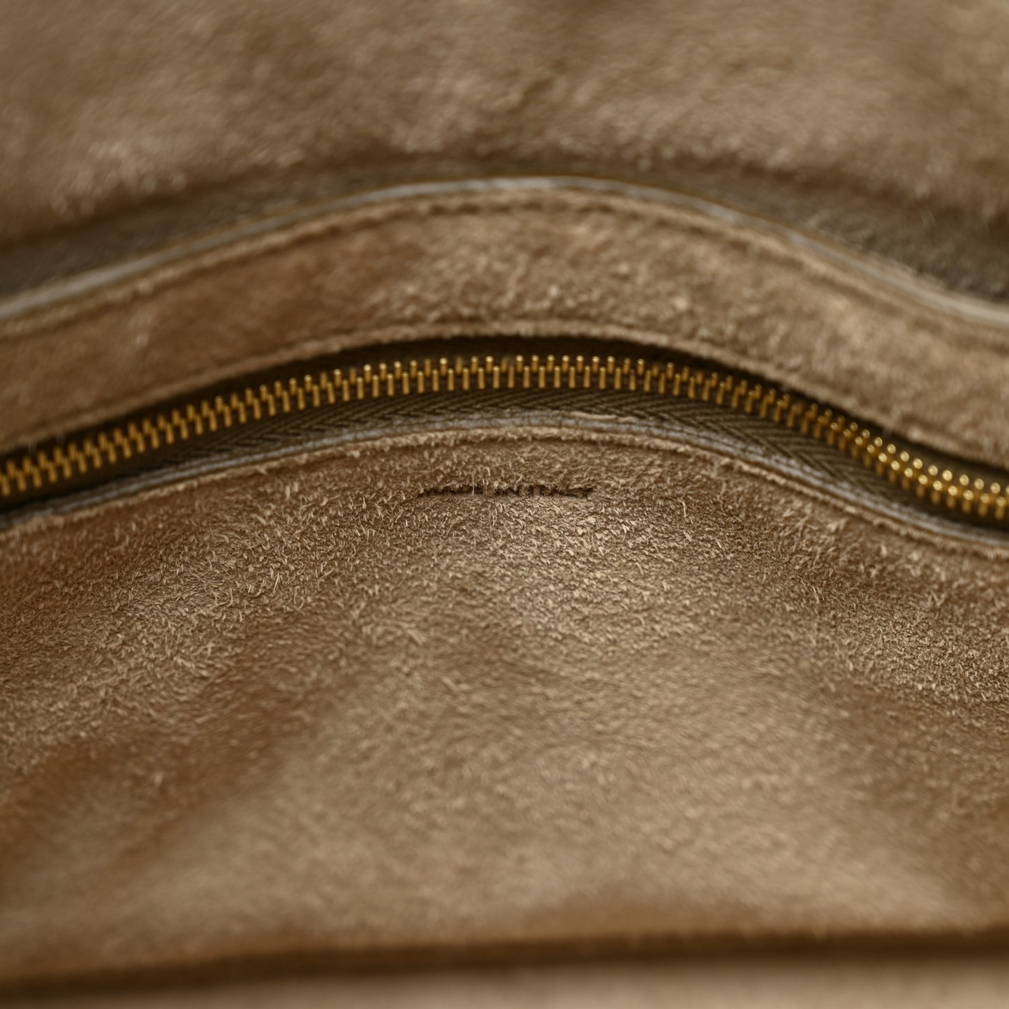 Soft Grained Calfskin Small Sangle Bucket Bag Taupe