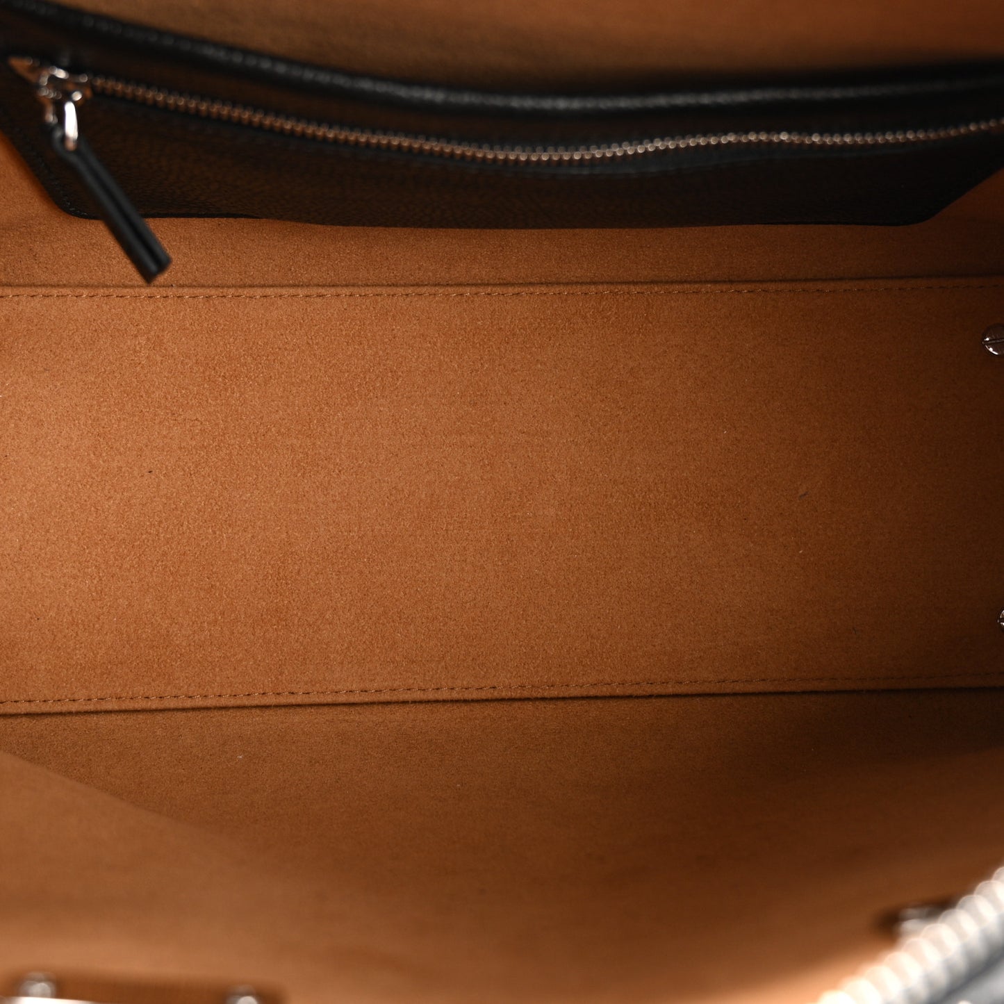 Grained Calfskin Medium Ella Boston Black