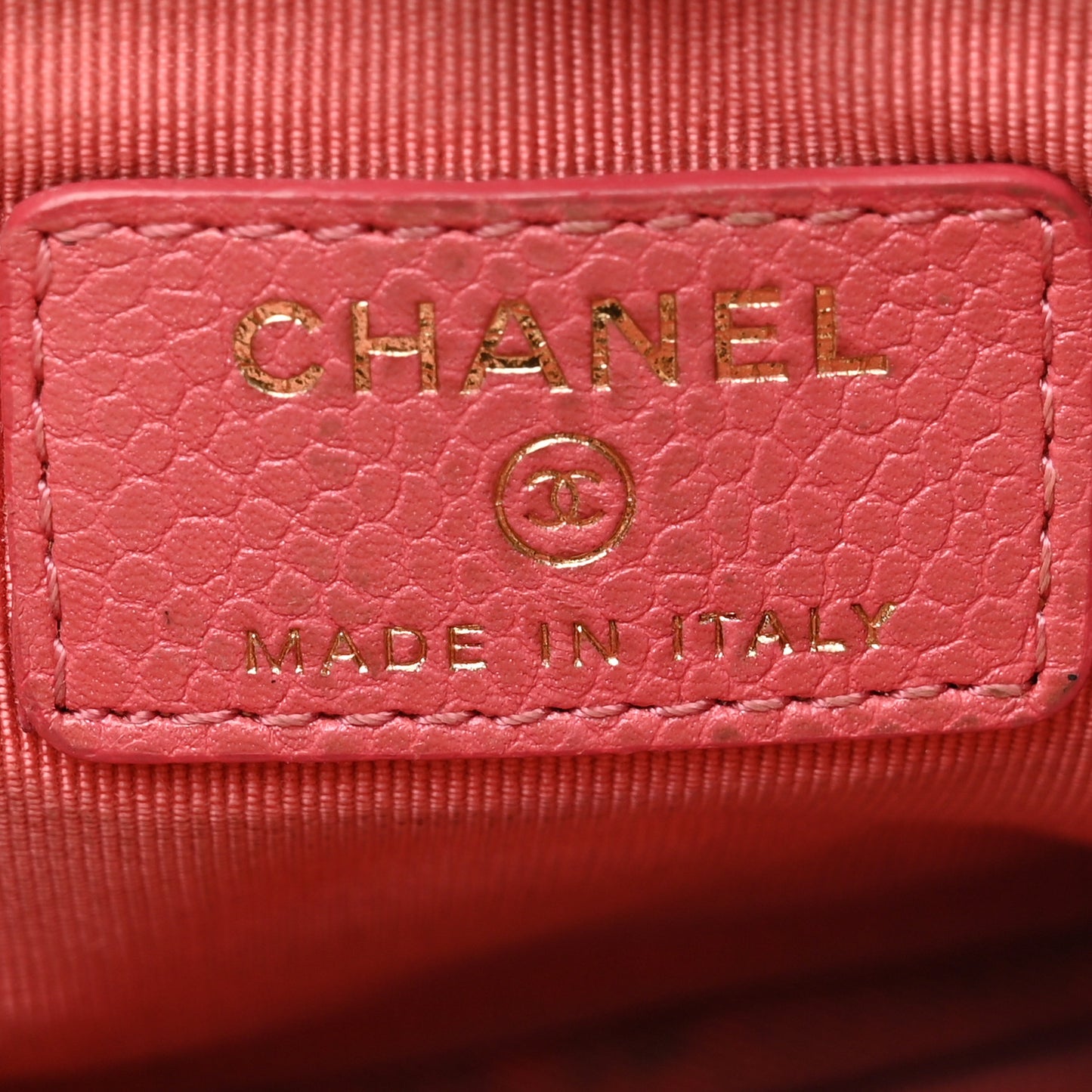 Caviar Quilted Small Cosmetic Case Pink