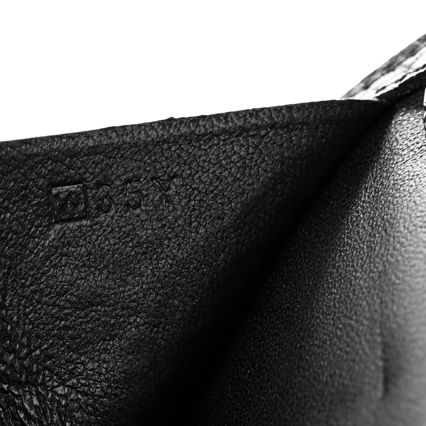 Taurillon Clemence Bearn Gusset Wallet Black