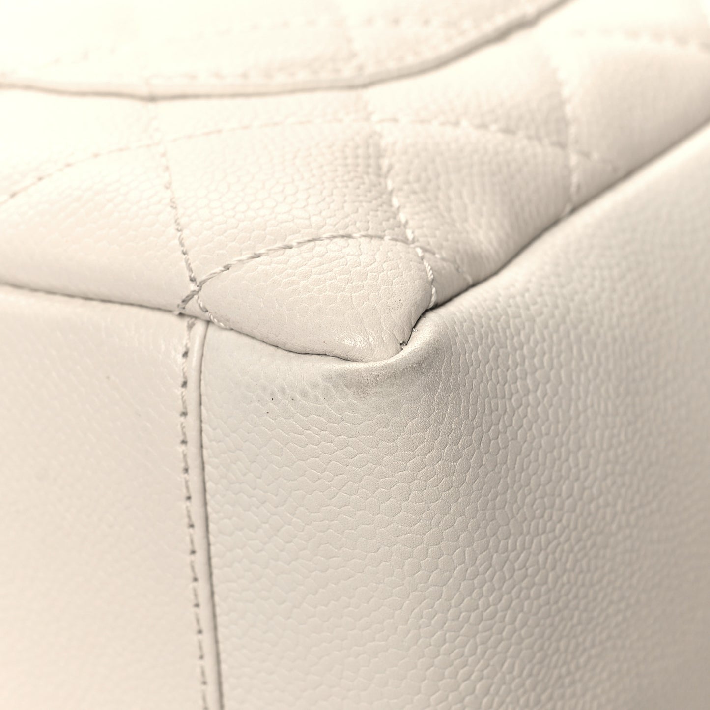 Caviar Quilted Grand Shopping Tote GST White