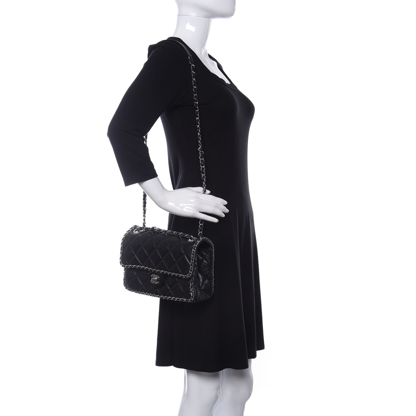 Crumpled Calfskin Medium Chain All Over Flap Black