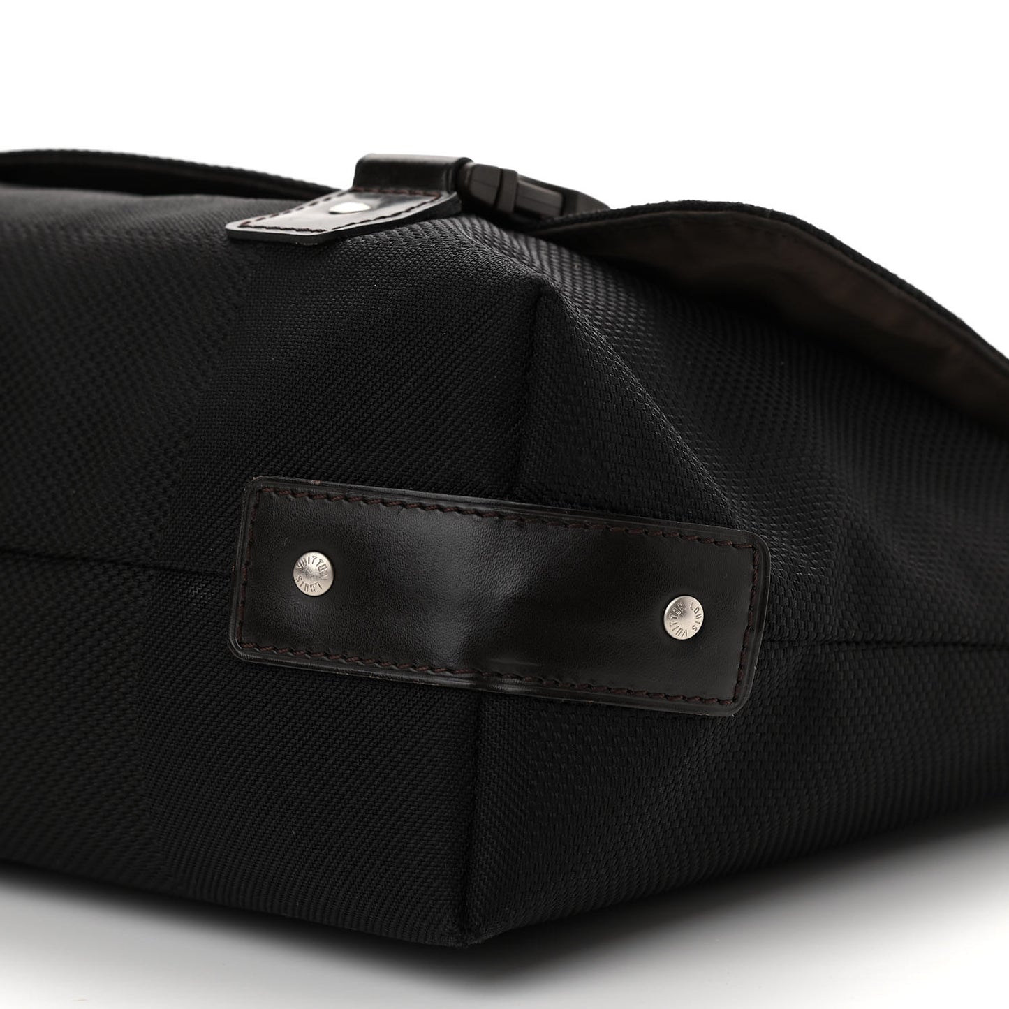 Damier Geant Loup Messenger Bag Black