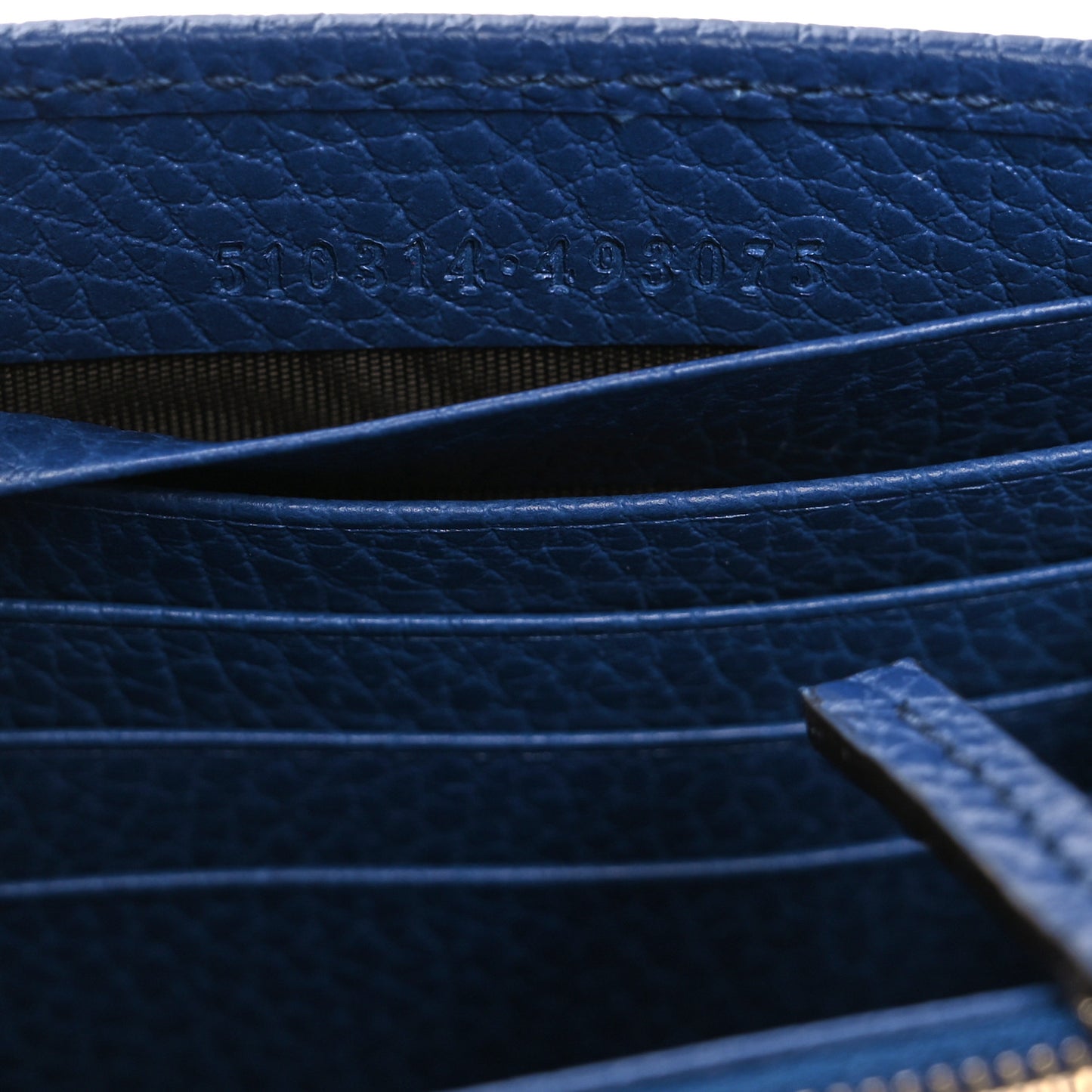 Dollar Calfskin Interlocking G Chain Wallet Caspian