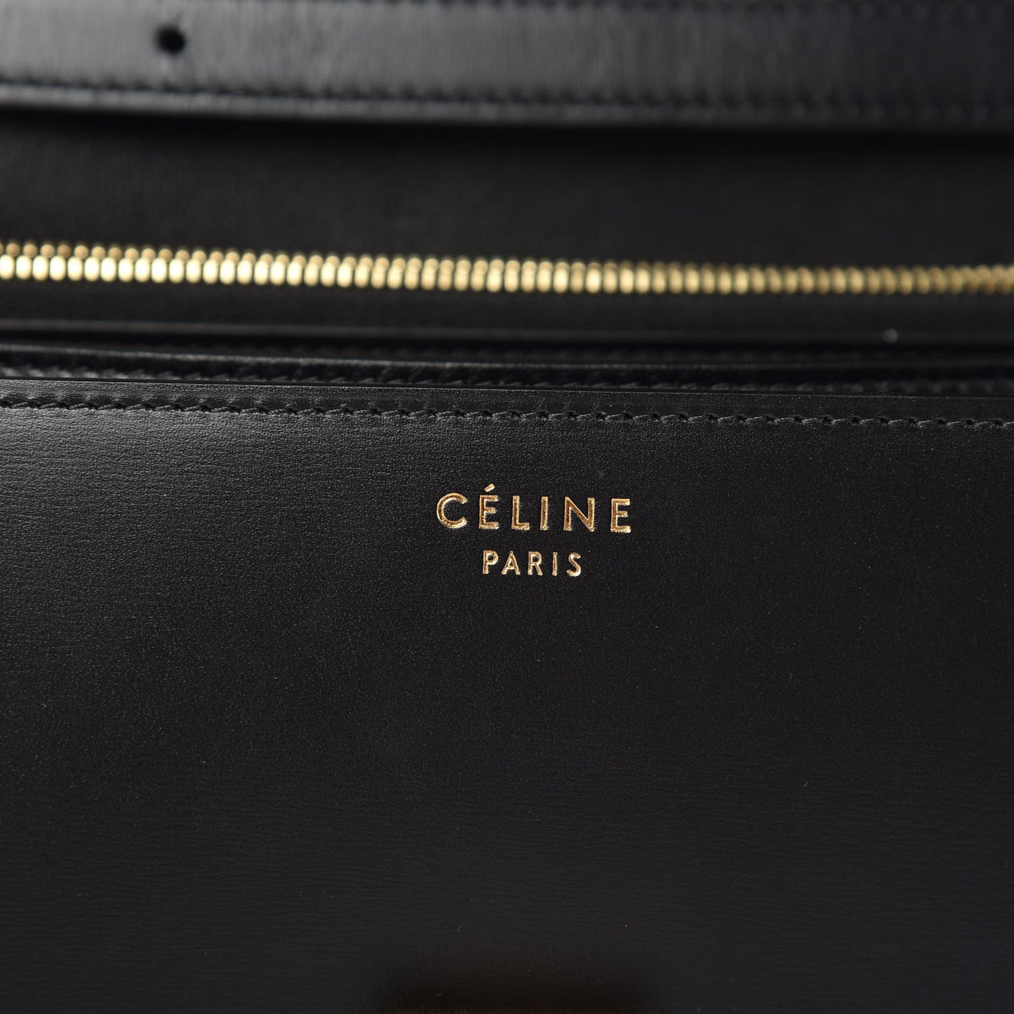 Box Calfskin Medium Classic Box Flap Bag Black