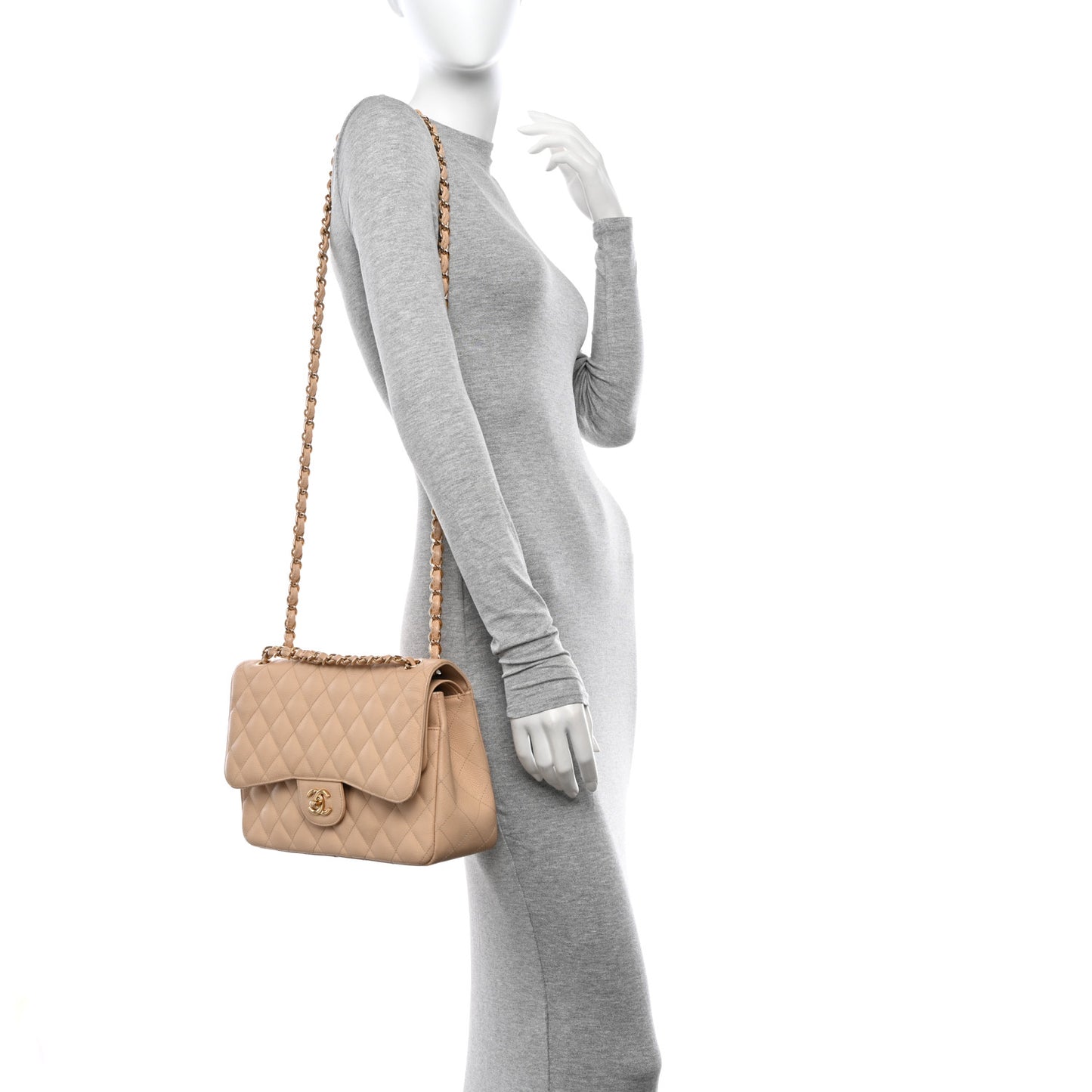 Caviar Quilted Jumbo Double Flap Beige Clair