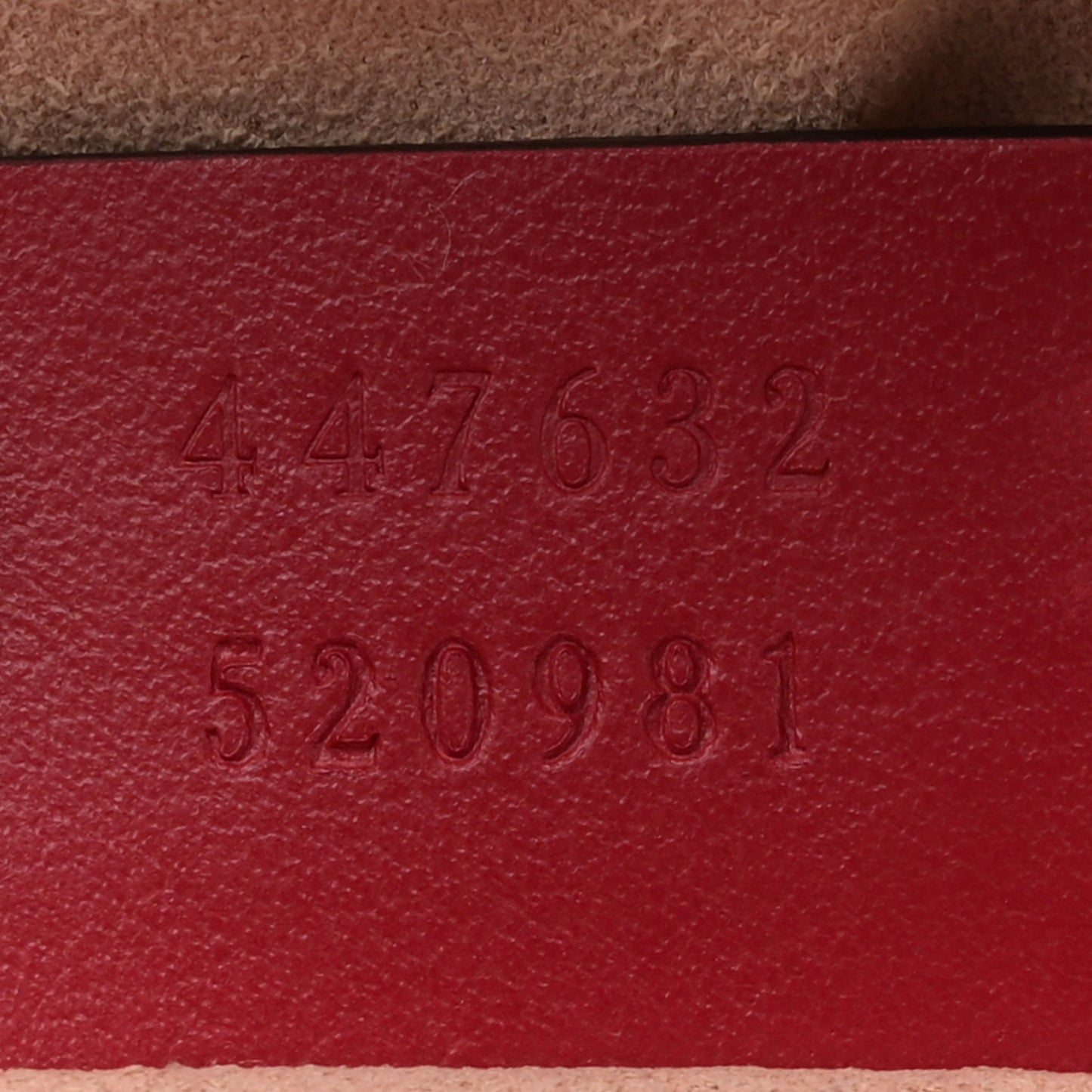 Calfskin Matelasse Small GG Marmont Chain Shoulder Bag Hibiscus Red