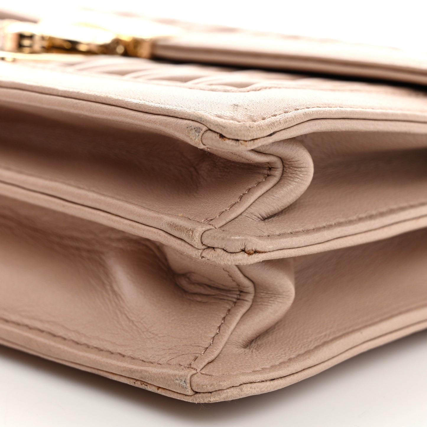 Lambskin Confidential Matelasse Chain Shoulder Bag Cammeo