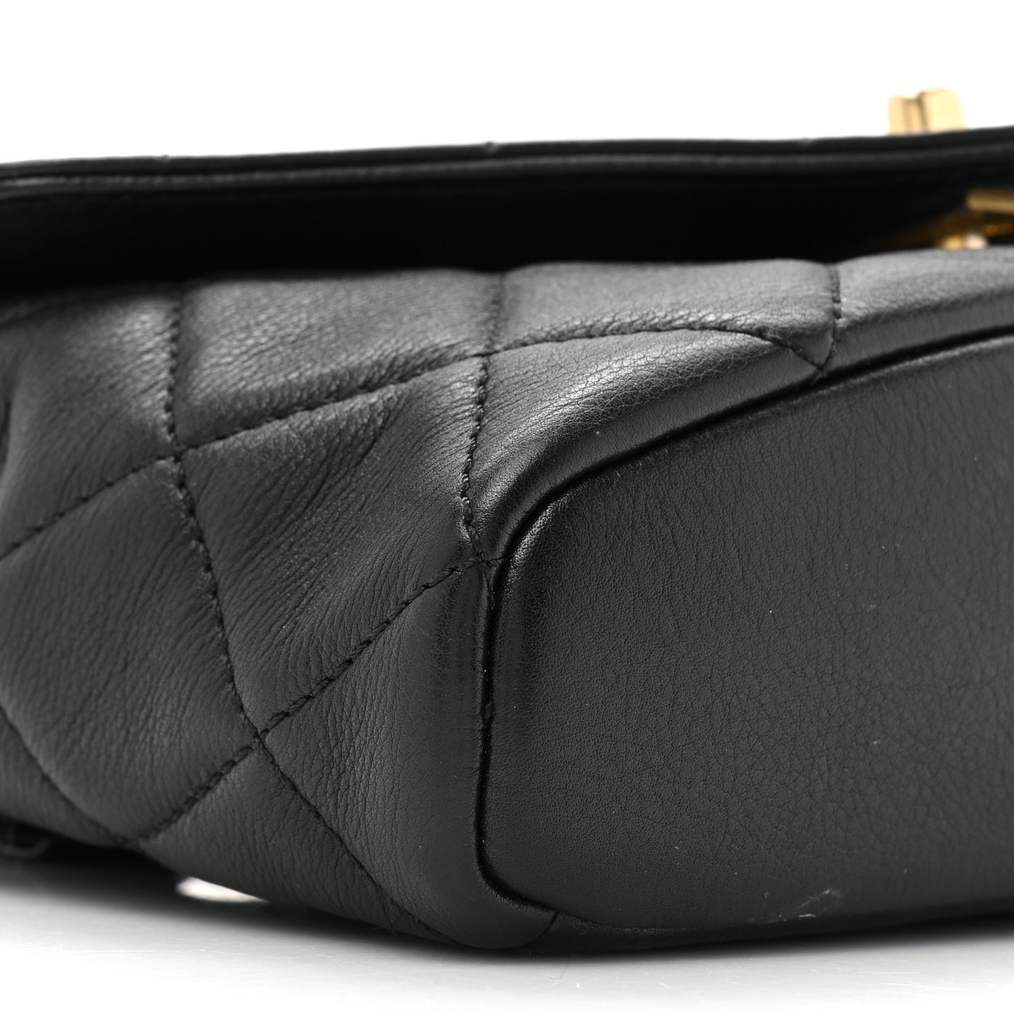 Calfskin Quilted Carry With Chic Flap Waist Bag With Chain Black
