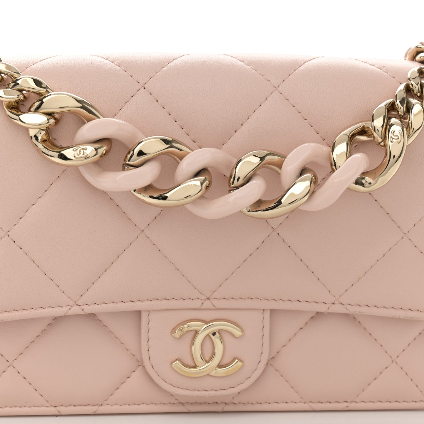 Lambskin Plexi Quilted Wallet On Chain WOC Light Beige