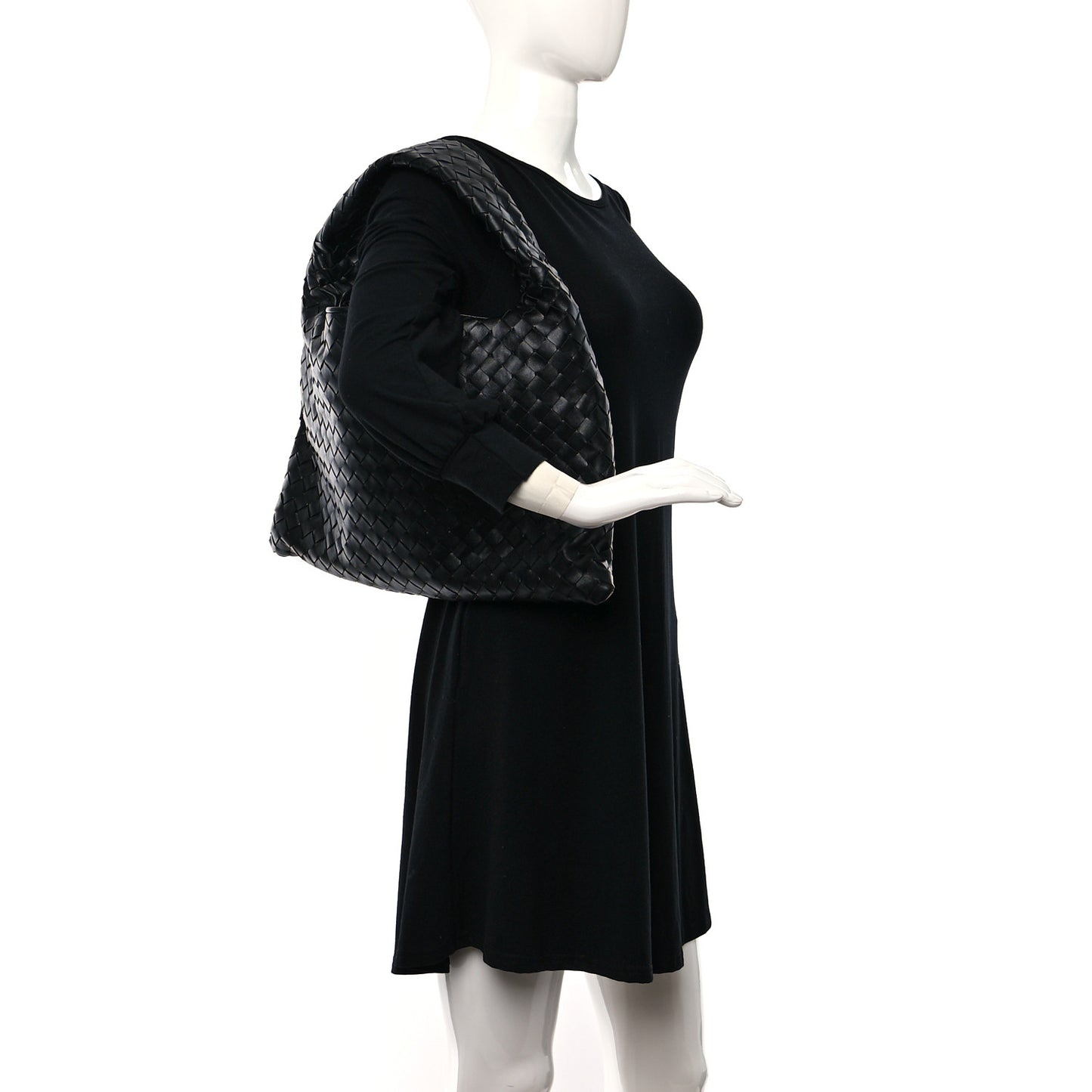 Calfskin Intrecciato Small Hop Black