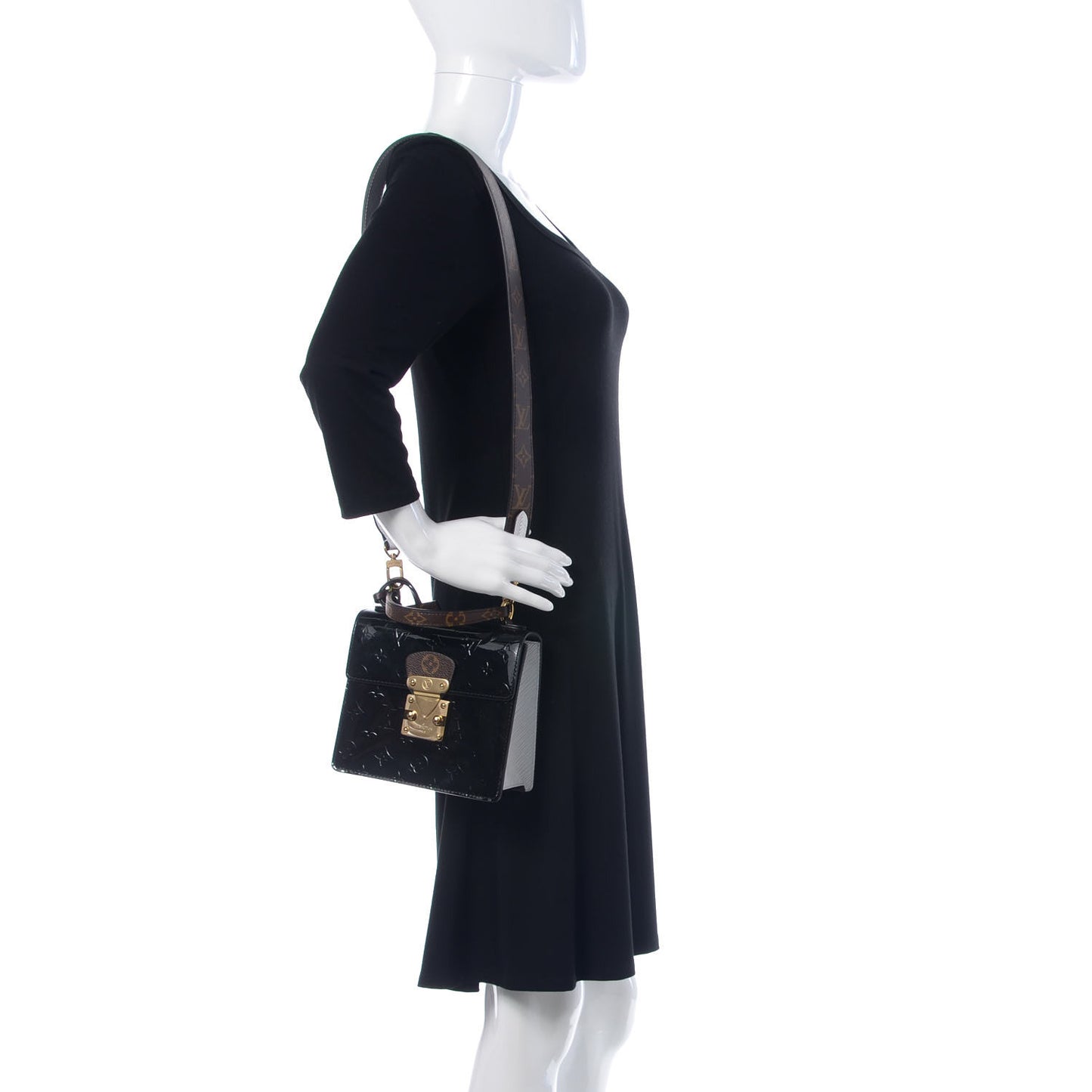 Vernis Epi Monogram Spring Street Black