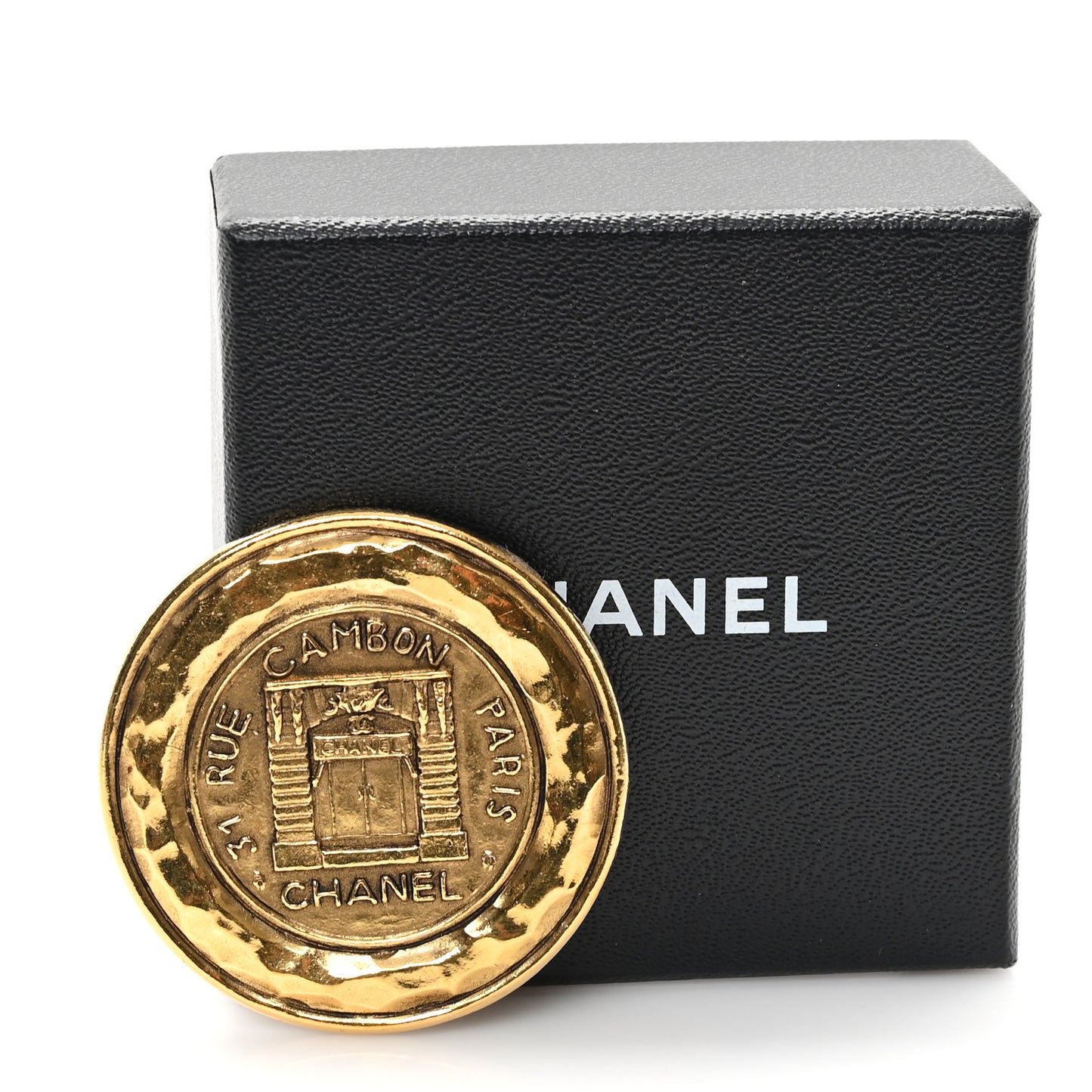 31 Rue Cambon Medallion Brooch Gold