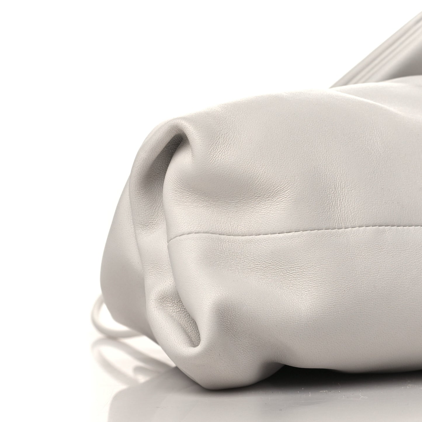 Lambskin BV Trine Clutch Bianco