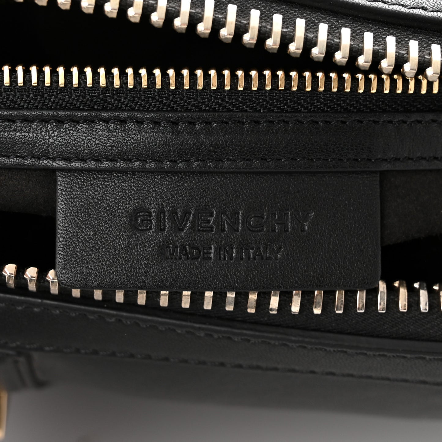 Calfskin Medium Lucrezia Black