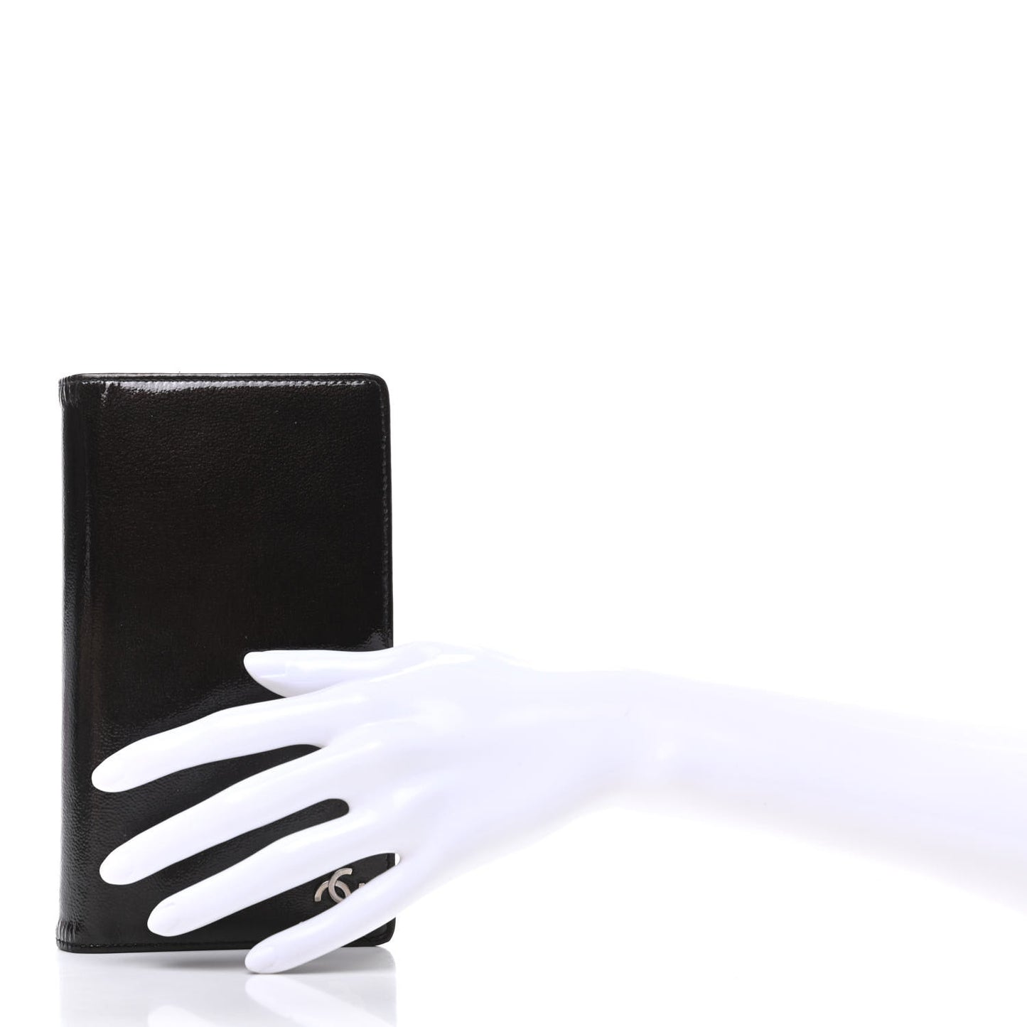 Grained Patent CC Yen Wallet Black