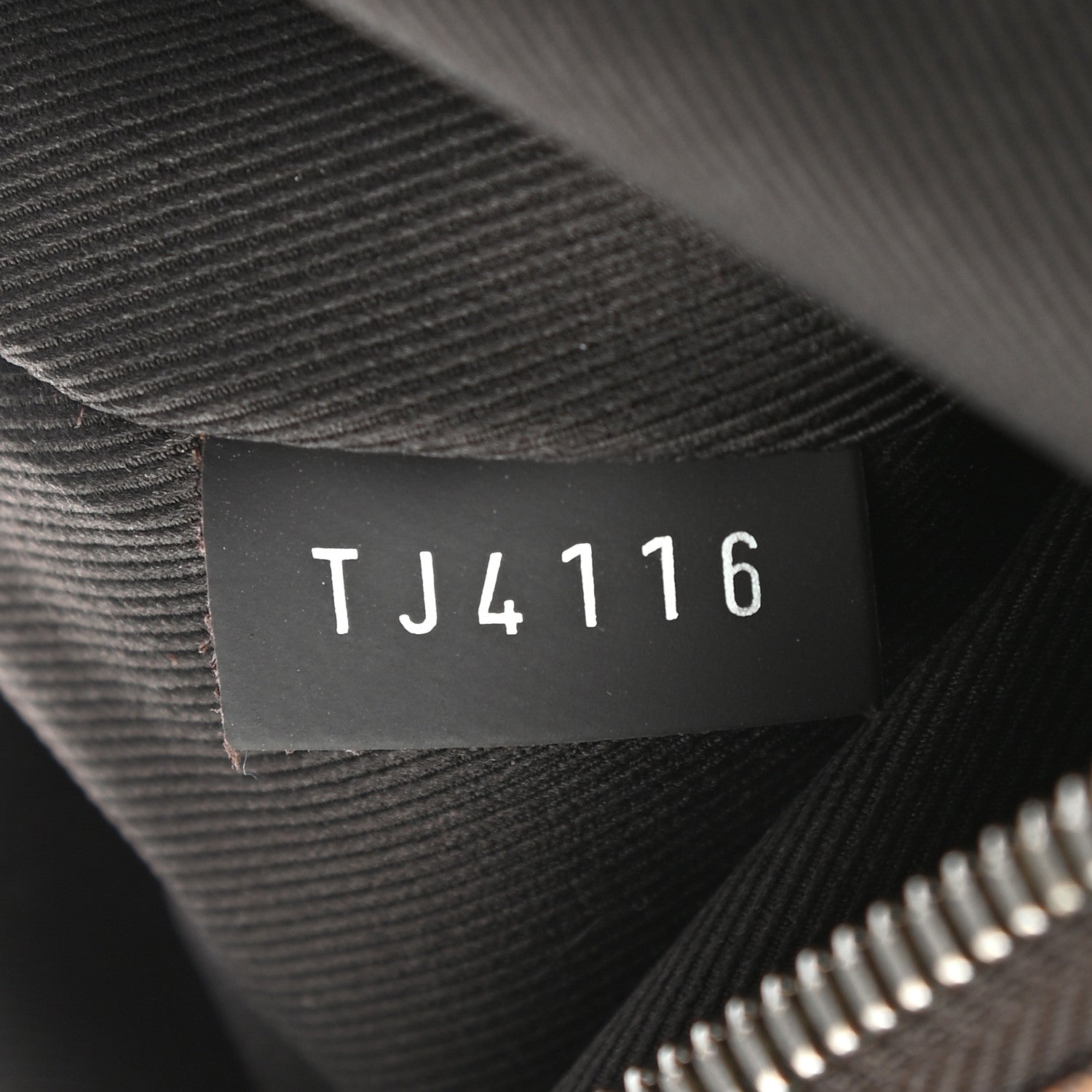 Louis Vuitton Savane Damier Ebene Lion Chapman Pochette Jour GM 6 of 6