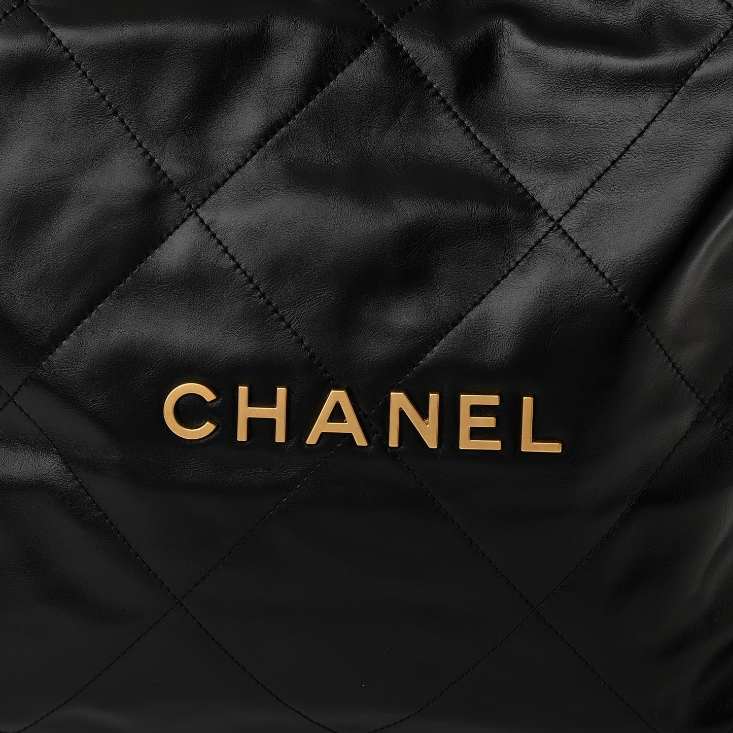 Shiny Calfskin Quilted Chanel 22 Black