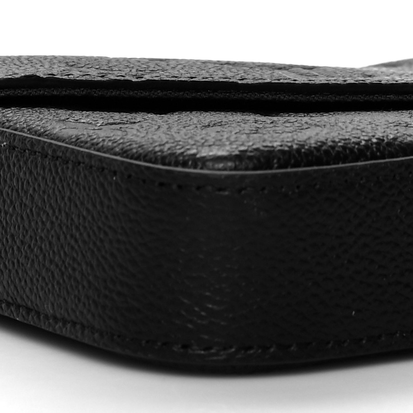 Empreinte Pochette Felicie Chain Wallet Black