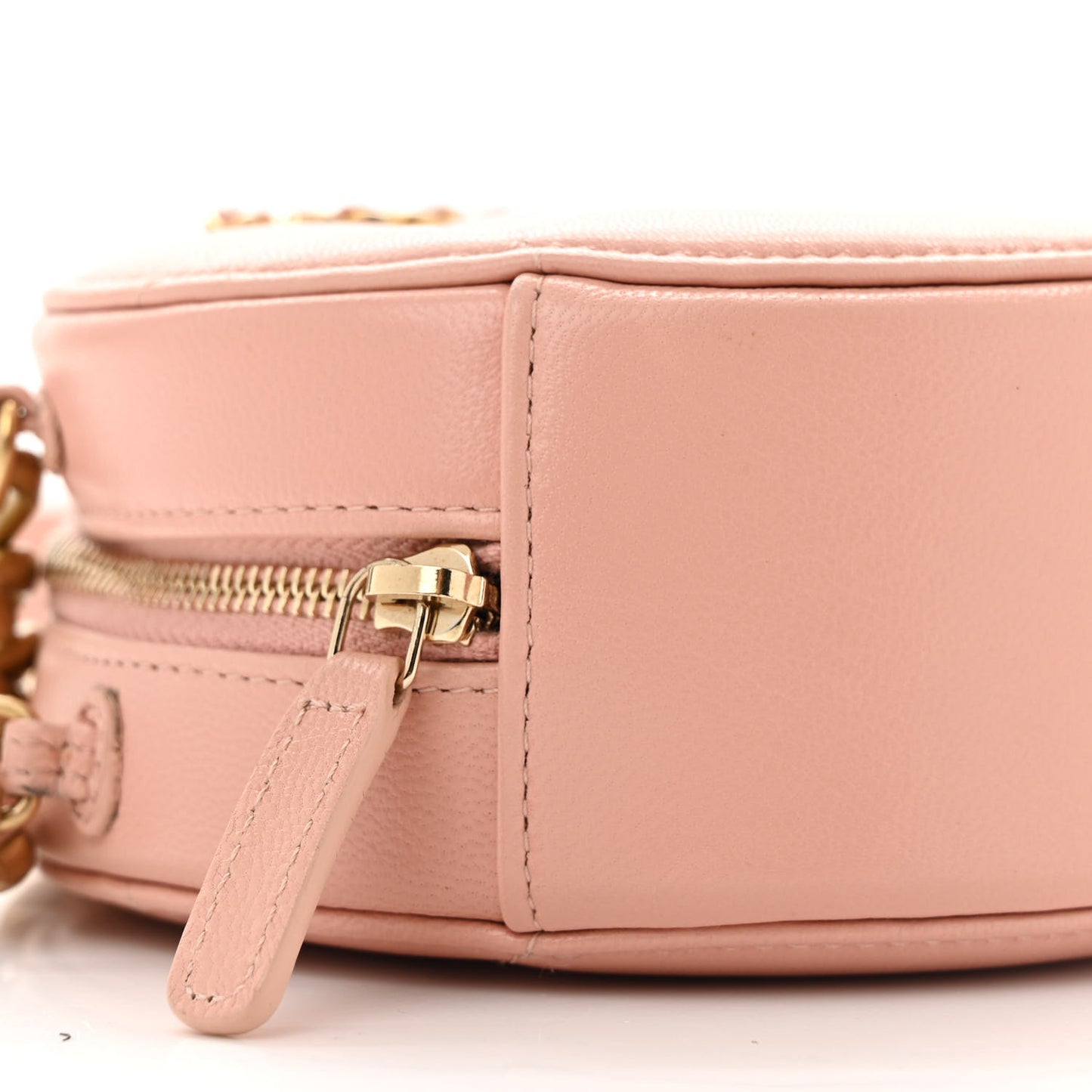 Lambskin Quilted Chanel 19 Round Clutch With Chain Light Pink