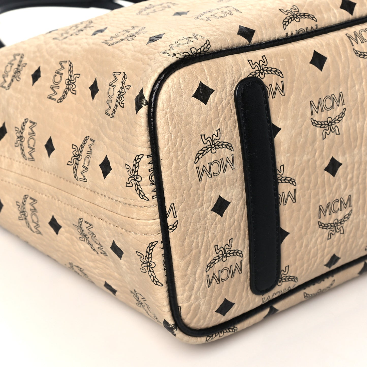 Visetos Medium Liz Reversible Shopper Tote Beige