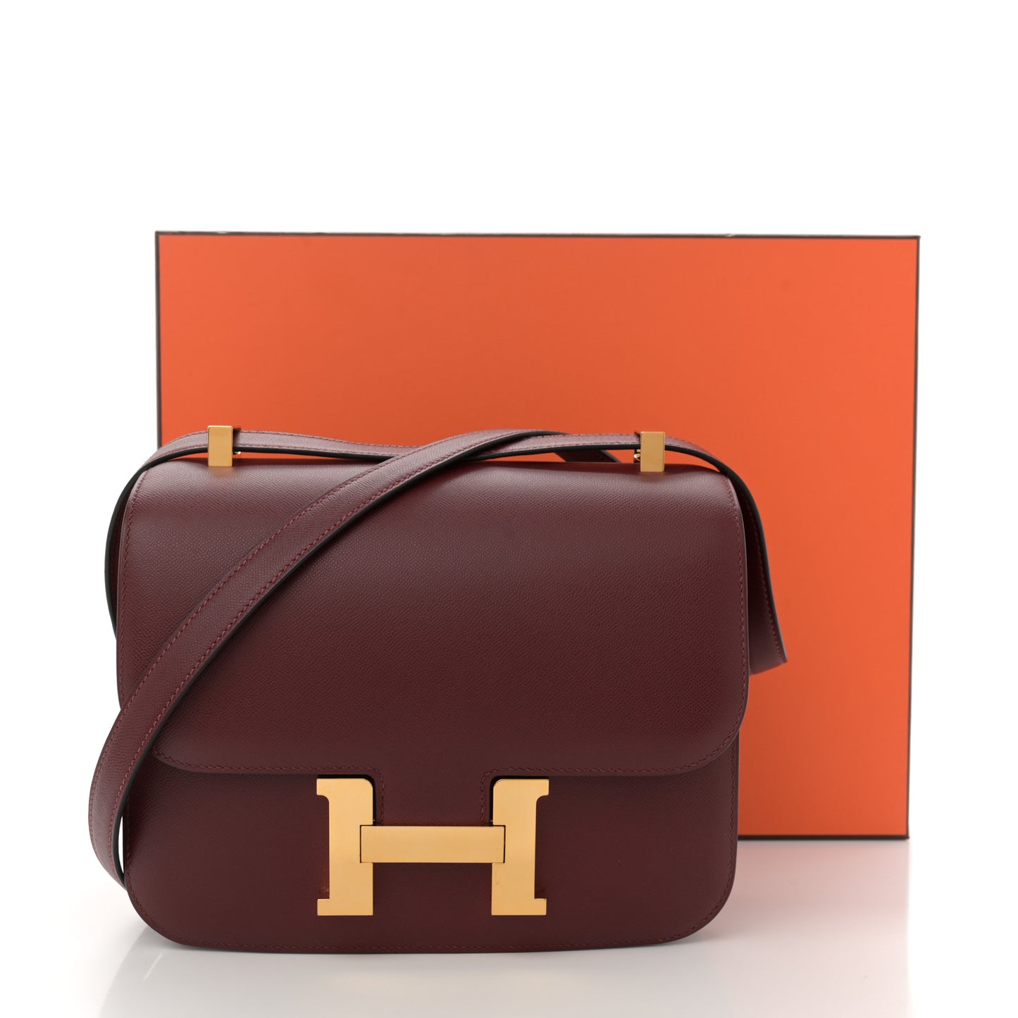 Madame Calfskin Constance 24 Rouge H