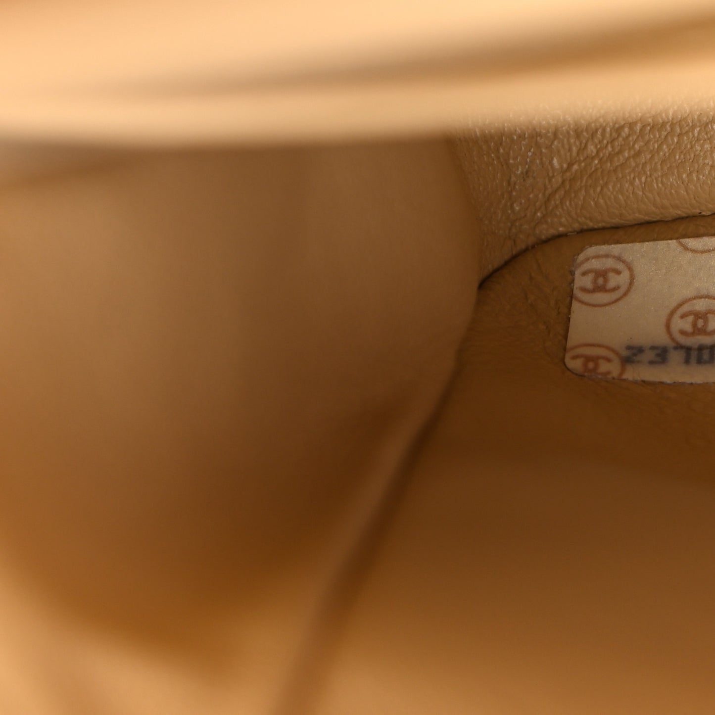 Lambskin Quilted Medium Double Flap Beige