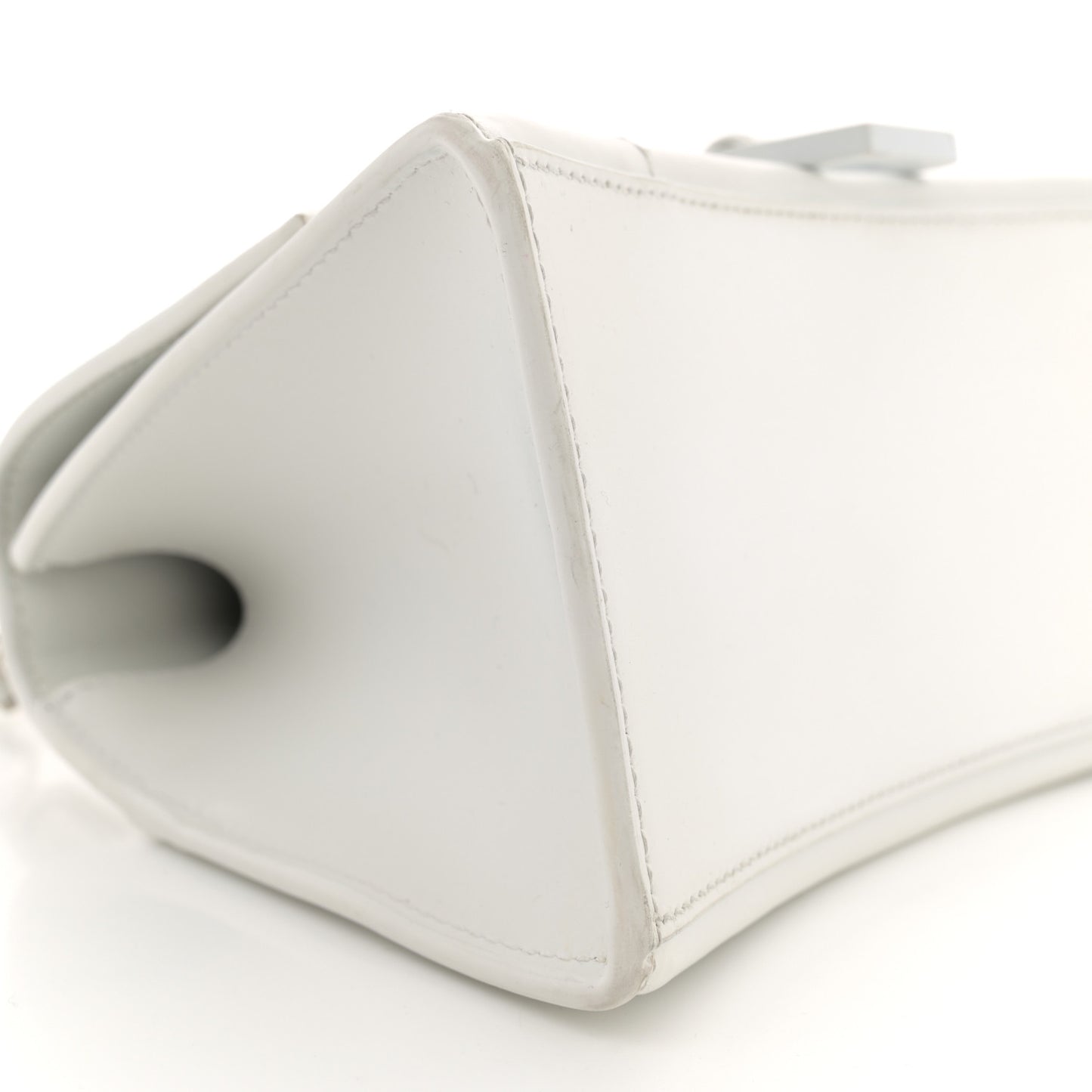 Shiny Box Calfskin Tonal B Small Hourglass Top Handle Bag White