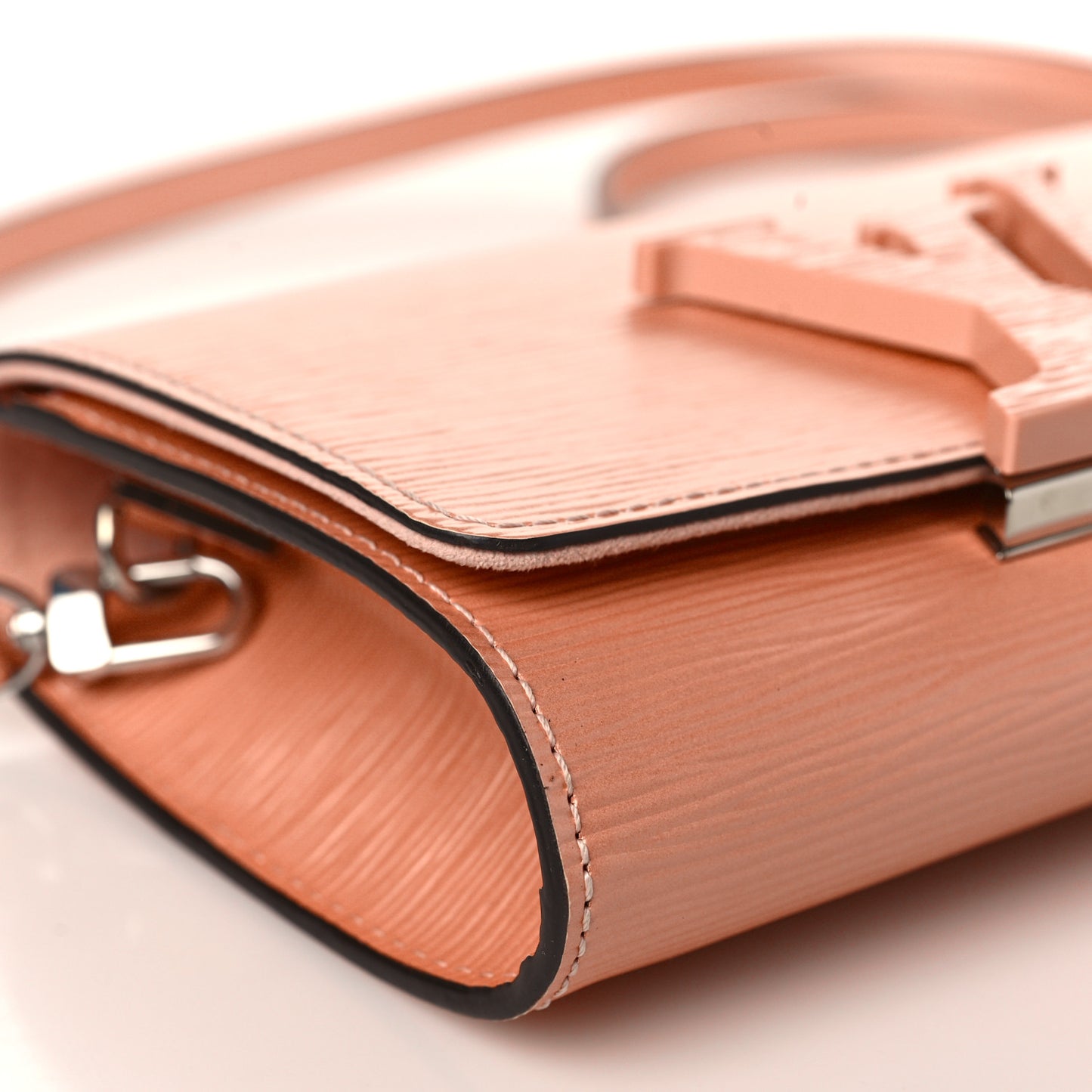 Epi Louise Strap PM Rose Nacre